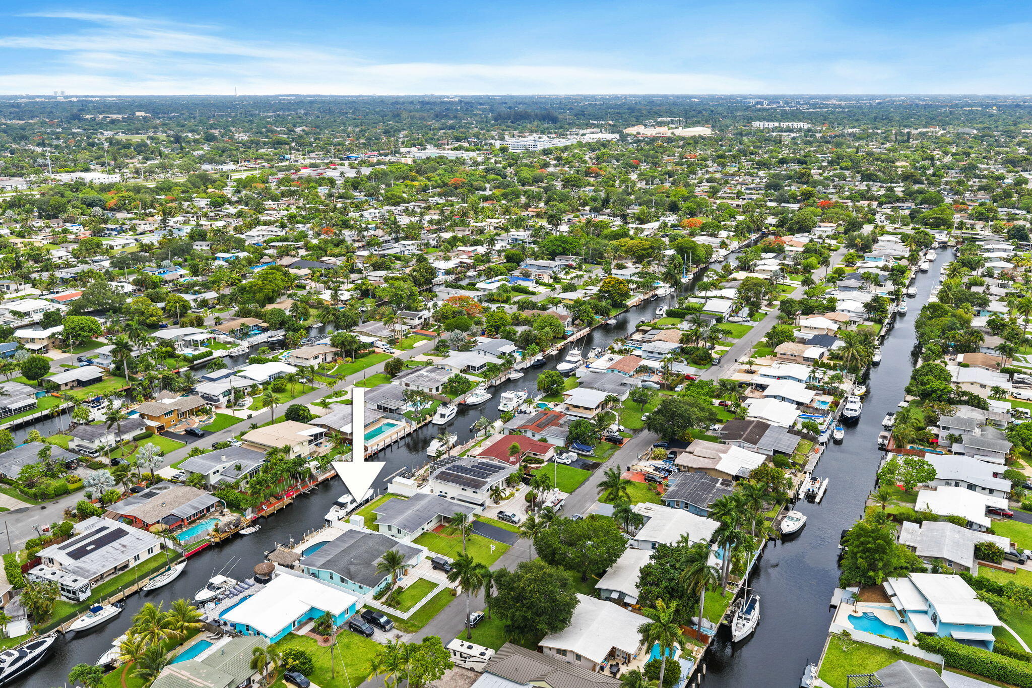LAUDERDALE ISLES NO 2-BLK 7 - Residential