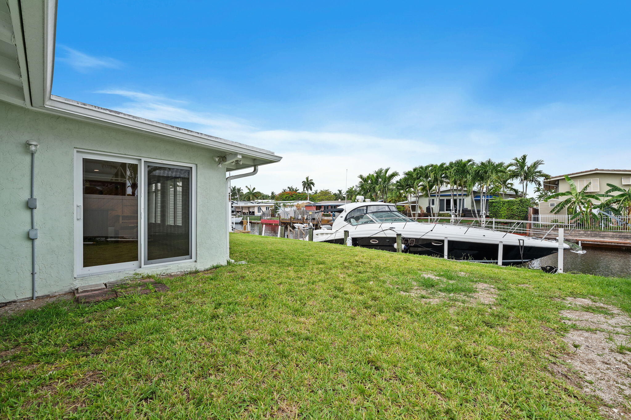 LAUDERDALE ISLES NO 2-BLK 7 - Residential