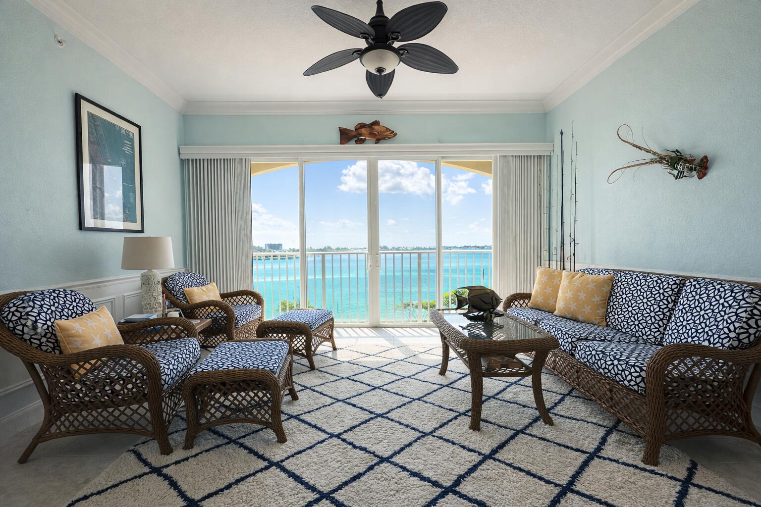 HARBOUR ISLE AT HUTCHINSON ISLAND WEST - Residential