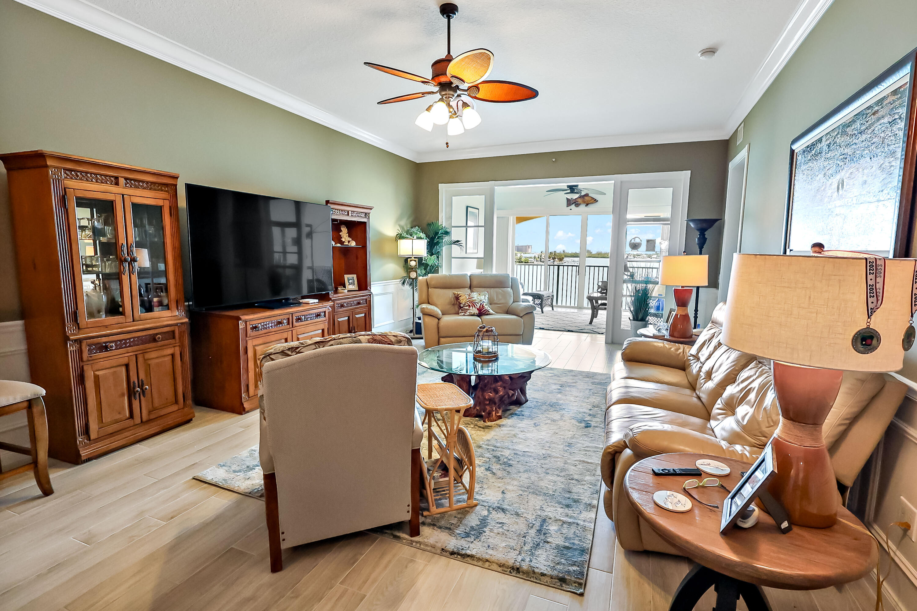 HARBOUR ISLE AT HUTCHINSON ISLAND WEST - Residential