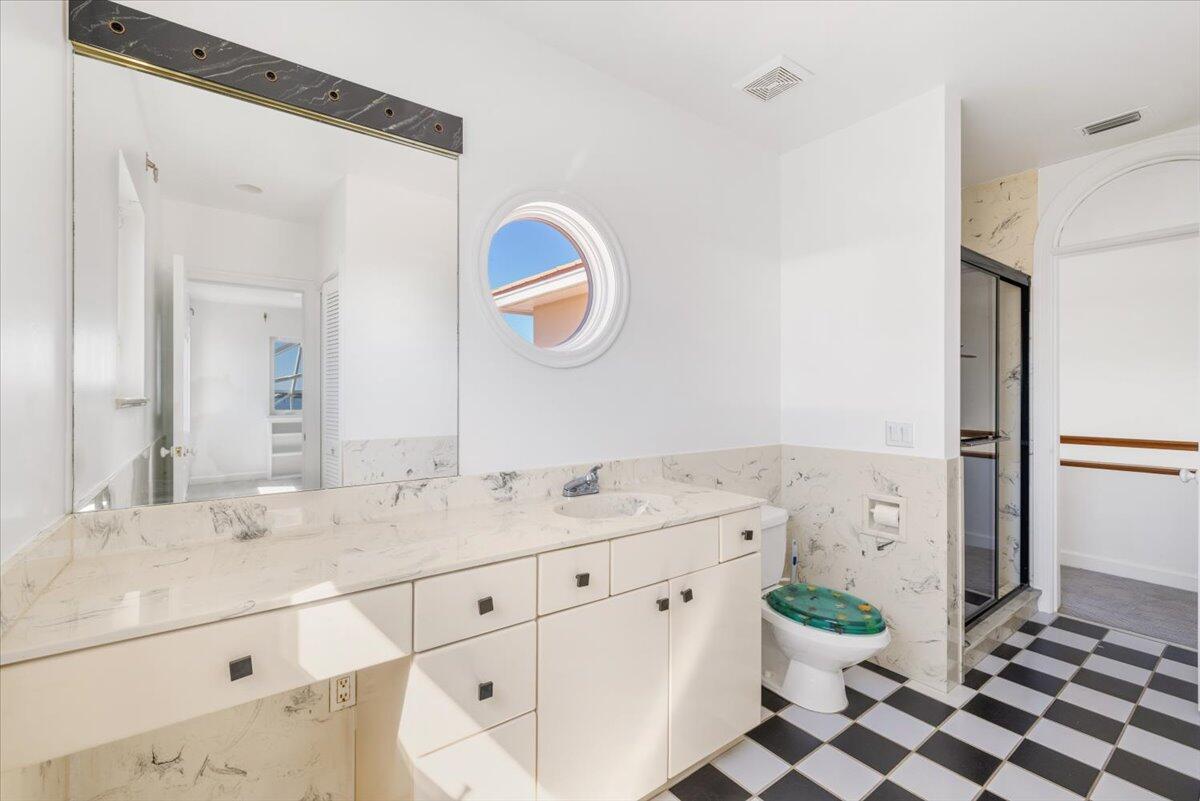 VERO ISLES PLAT NO 3 - Residential