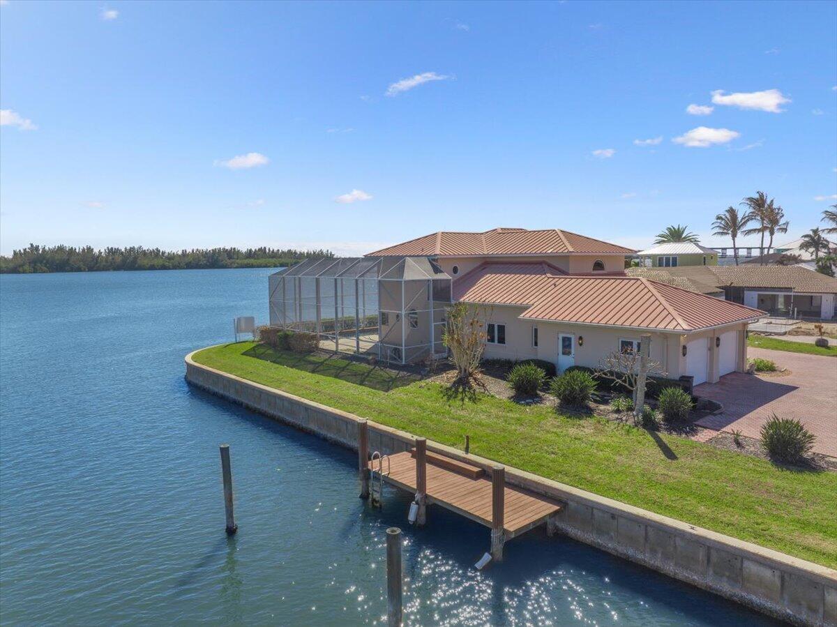 VERO ISLES PLAT NO 3 - Residential