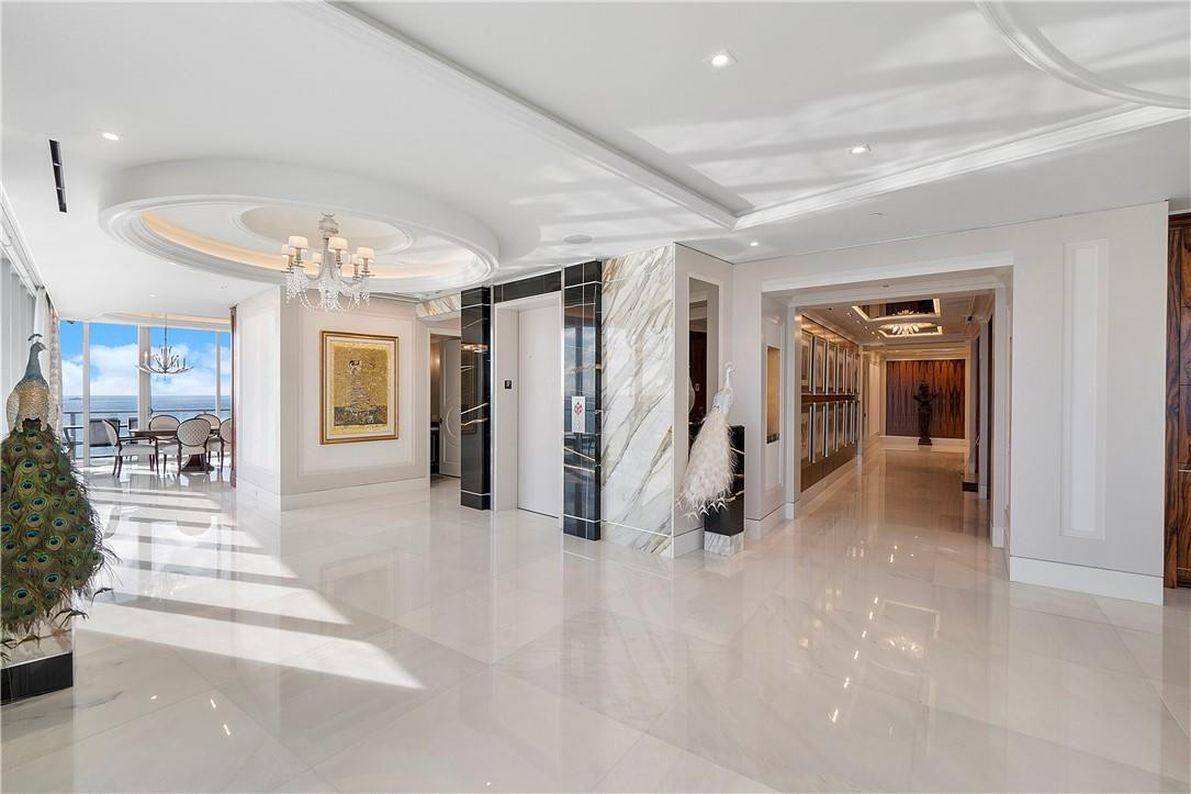 AUBERGE BEACH - Residential