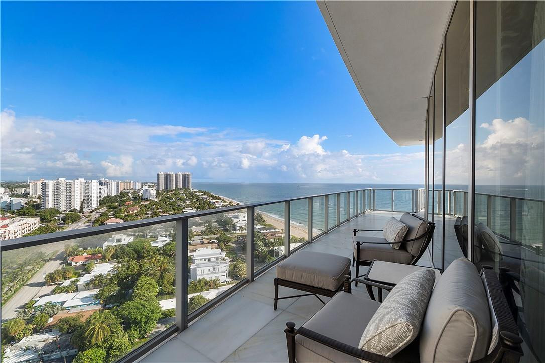 AUBERGE BEACH - Residential