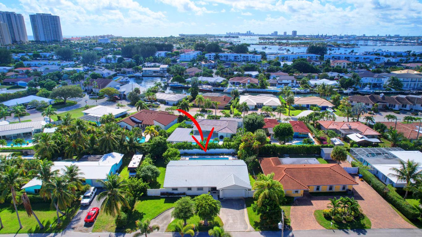 PALM BEACH ISLES 1 - Residential