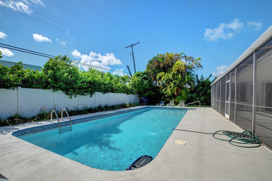 PALM BEACH ISLES 1 - Residential