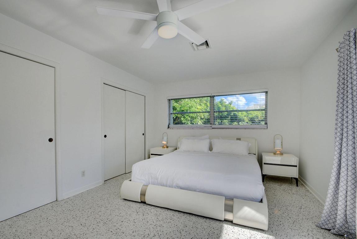PALM BEACH ISLES 1 - Residential