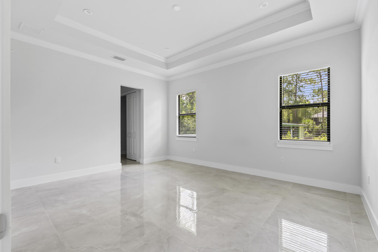 GOLDEN GATE EST UNIT 24 - Residential