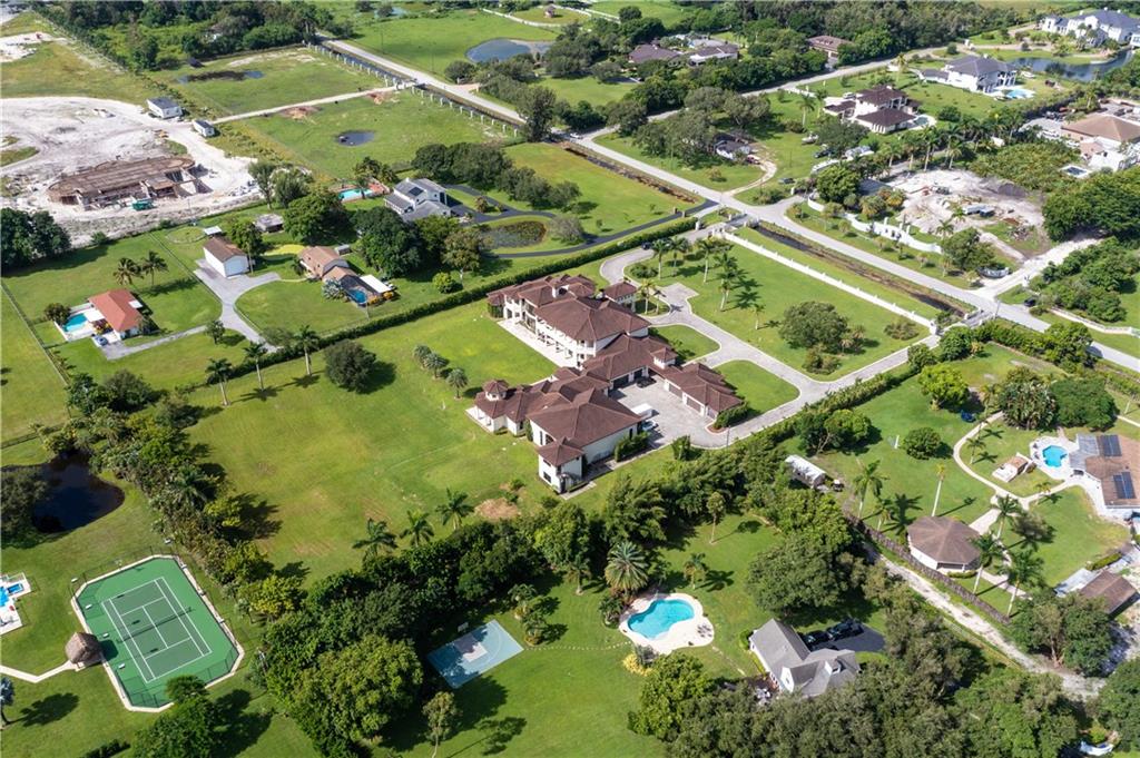 Sunshine Ranches - Residential