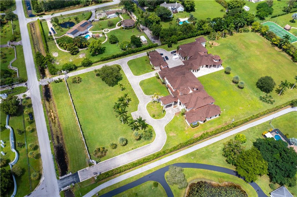 Sunshine Ranches - Residential