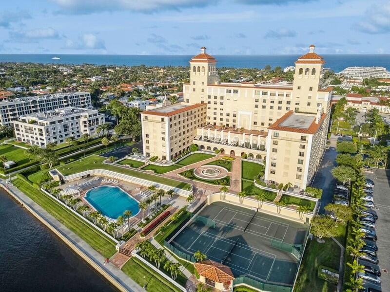 PALM BEACH BILTMORE COND DECL FILED 7-9-80 - Residential