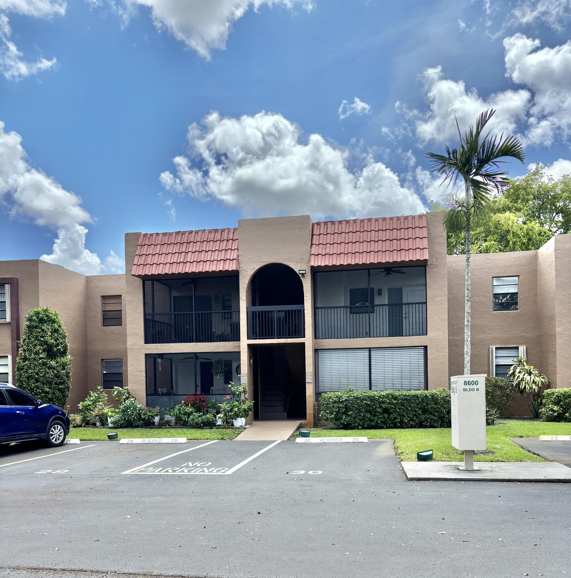 PINES OF SPRINGTREE - Residential