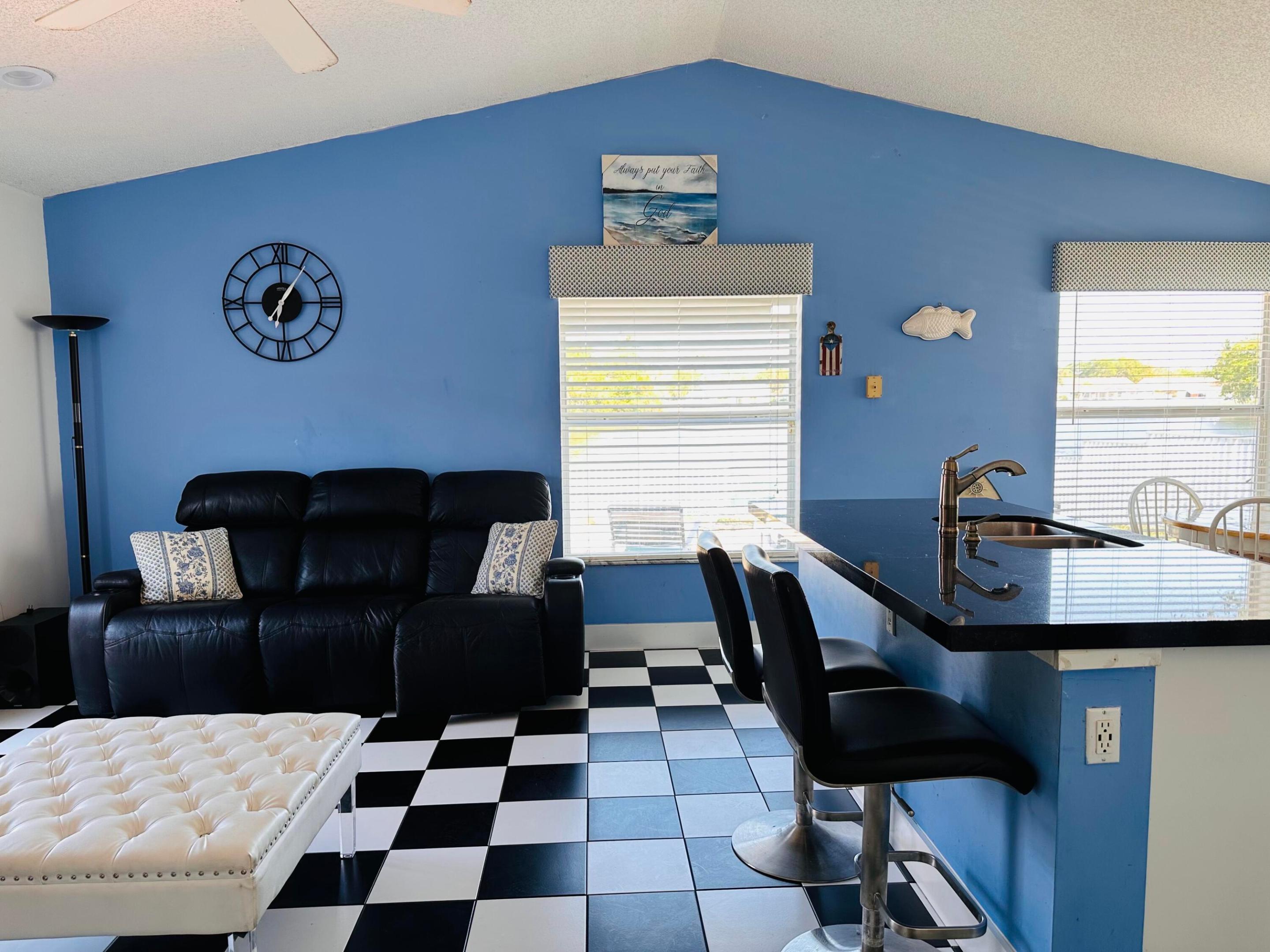 FLAMINGO ESTATES - Residential