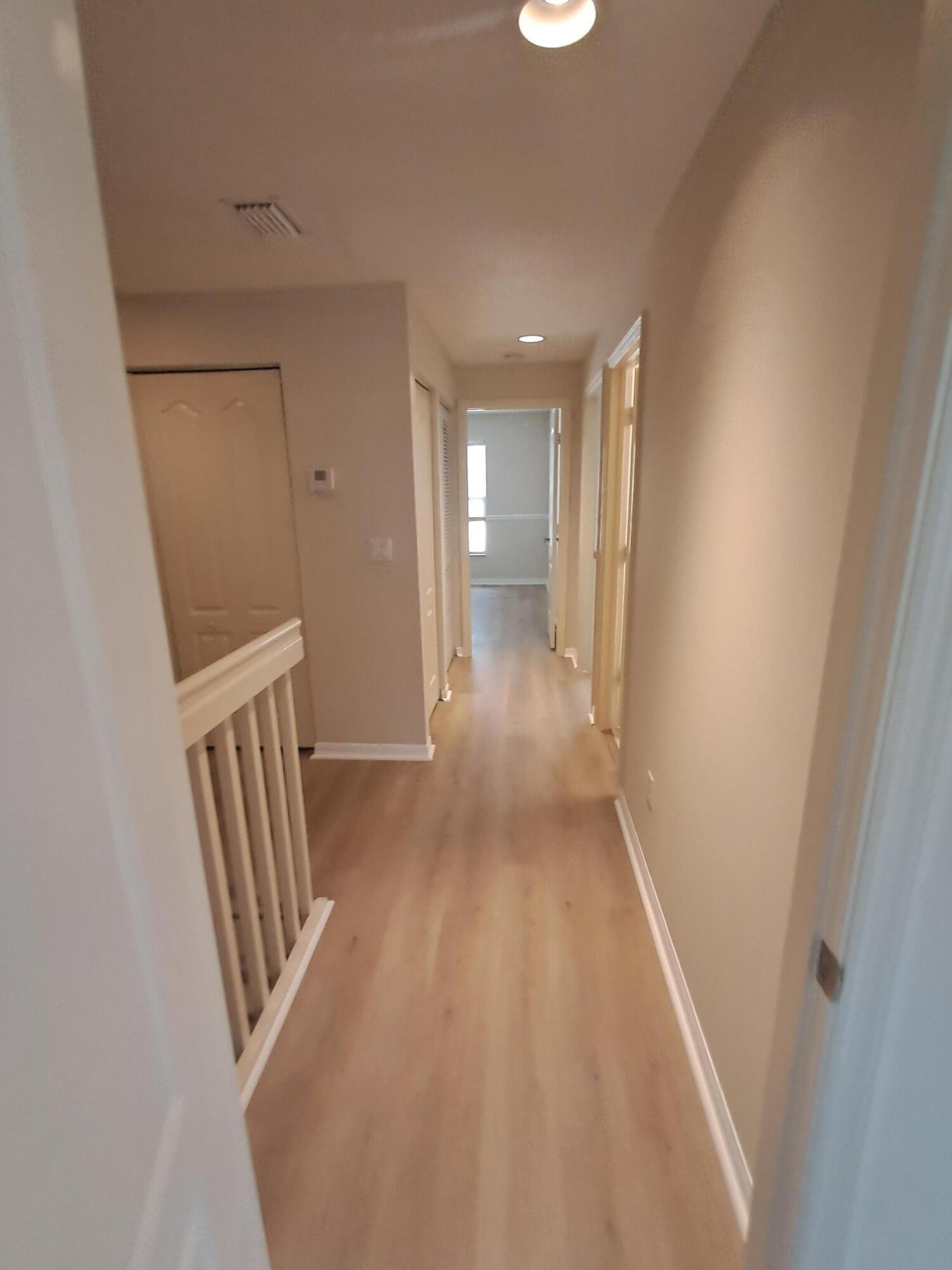 SEMINOLE EST AND TOWNHOMES - Residential