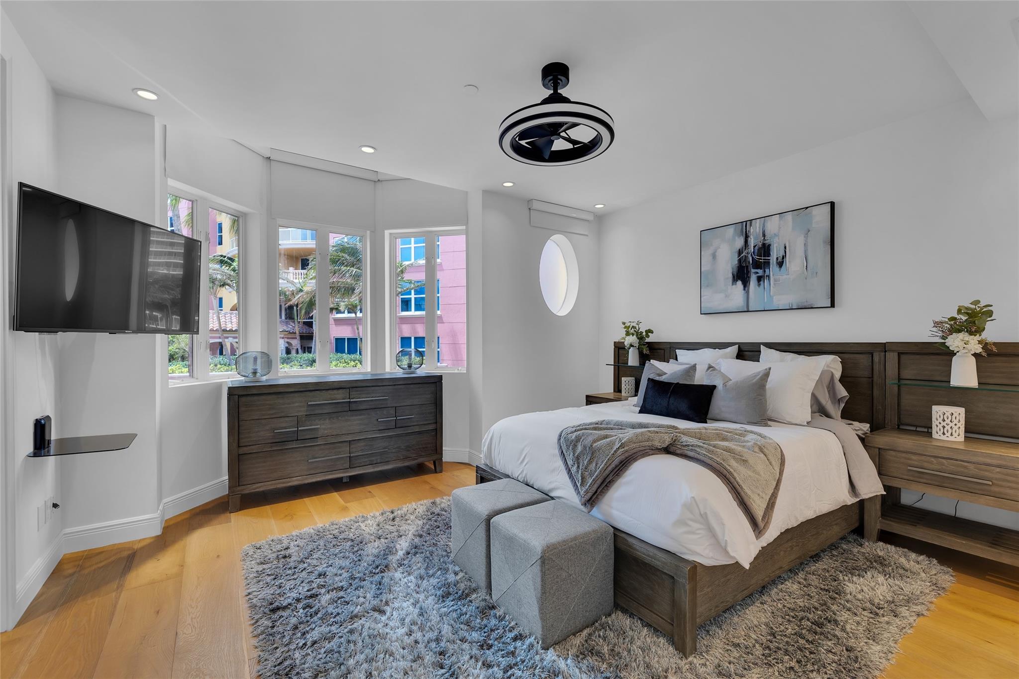 The Palms Townhouse Condo - Residential