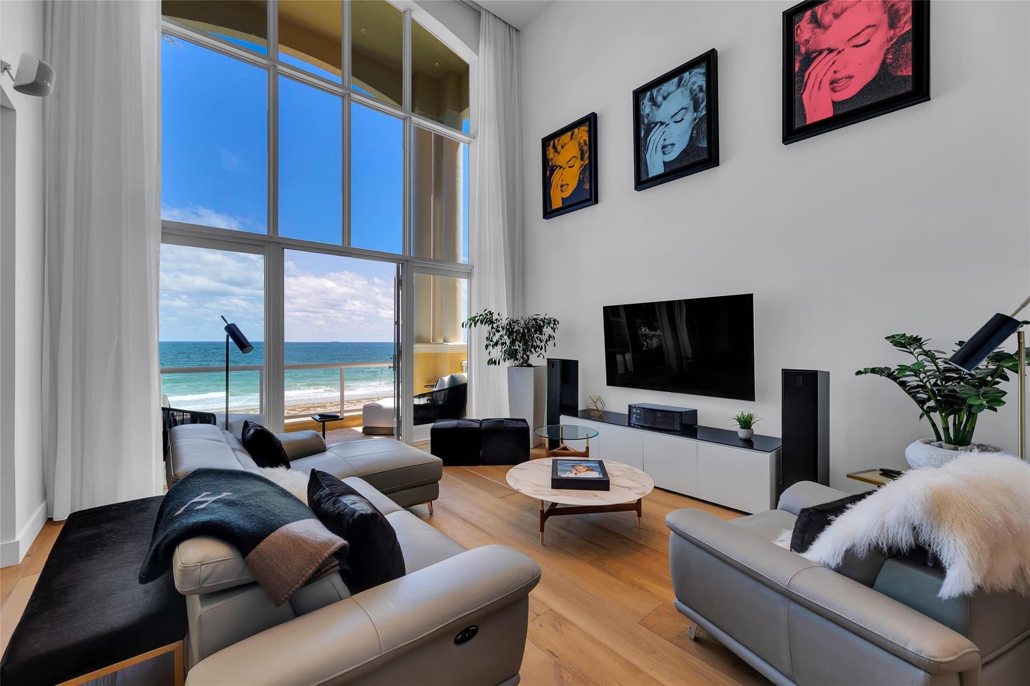 The Palms Townhouse Condo - Residential