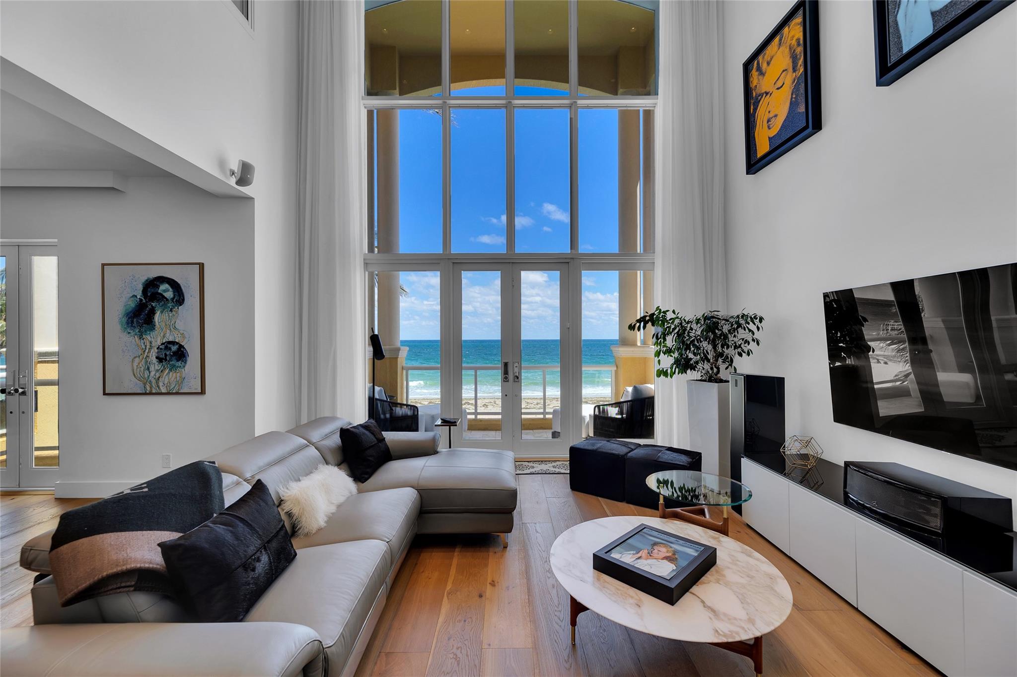 The Palms Townhouse Condo - Residential