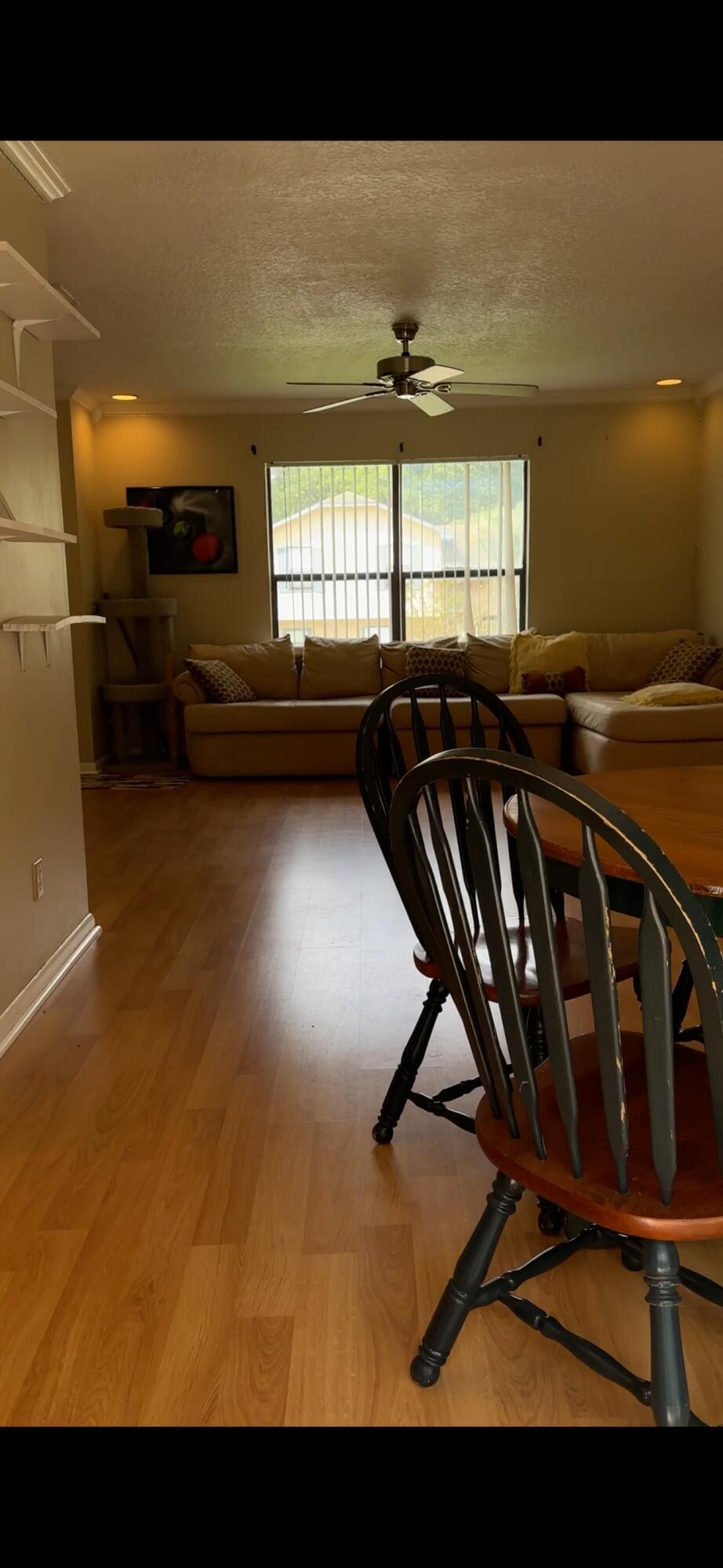 FOX RUN - Residential Lease