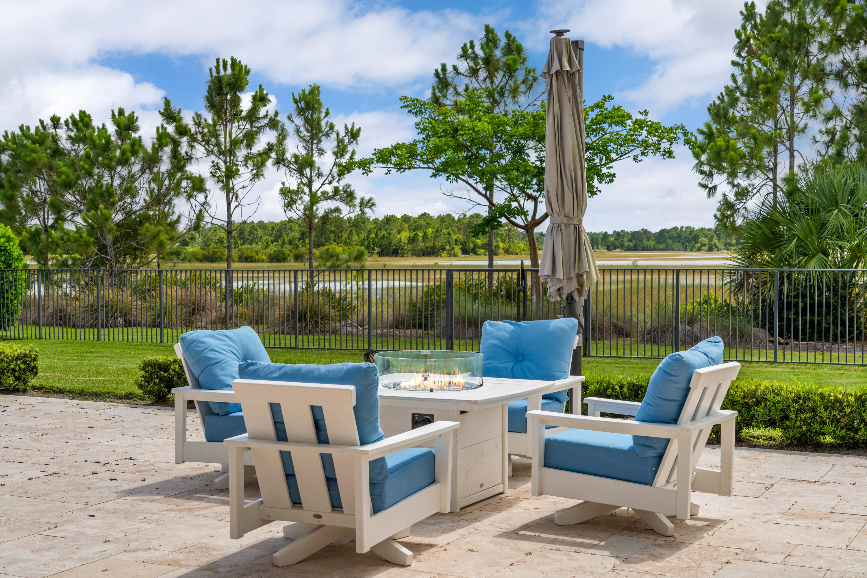 BAYHILL ESTATES - Residential