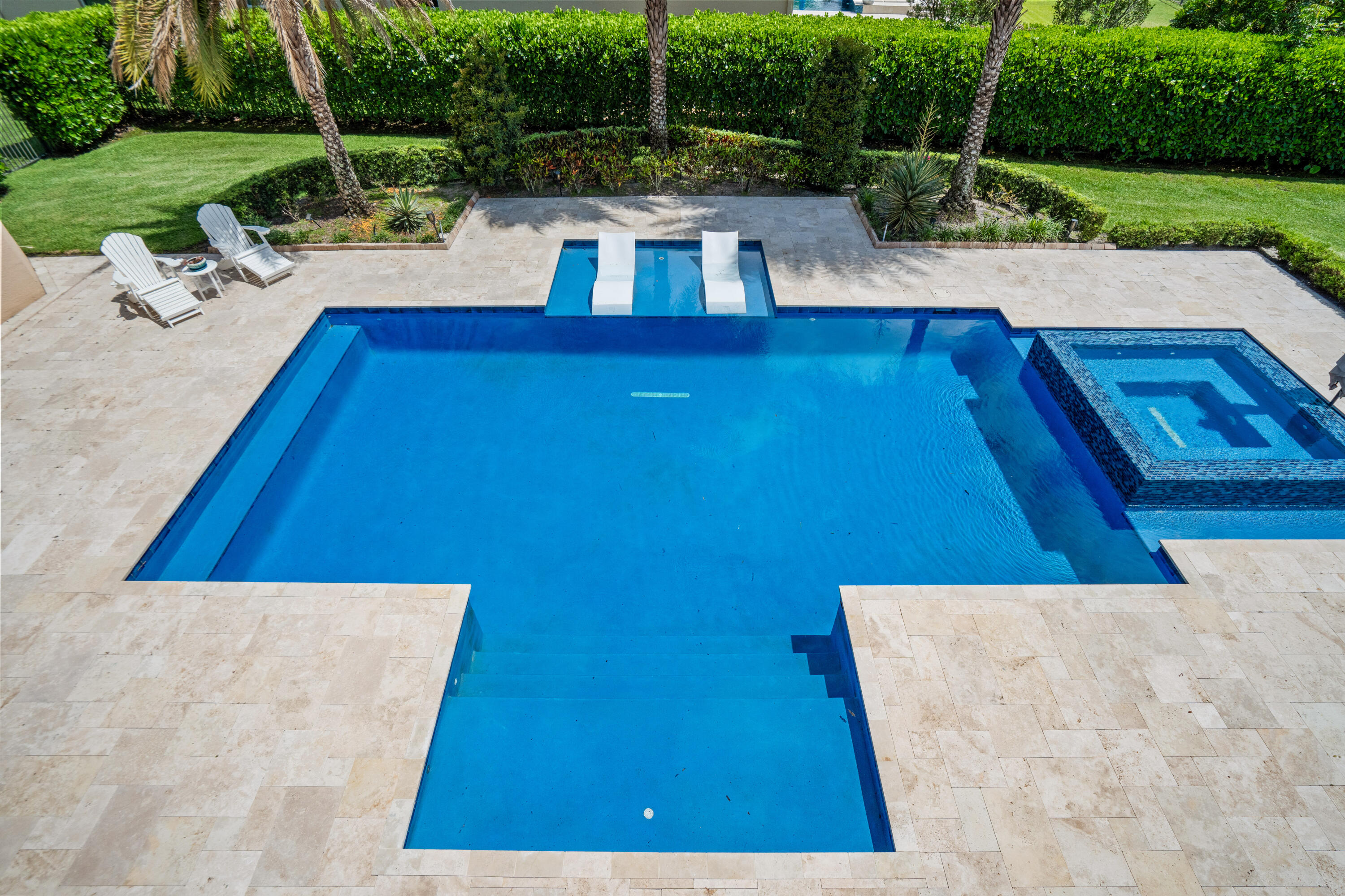 BAYHILL ESTATES - Residential