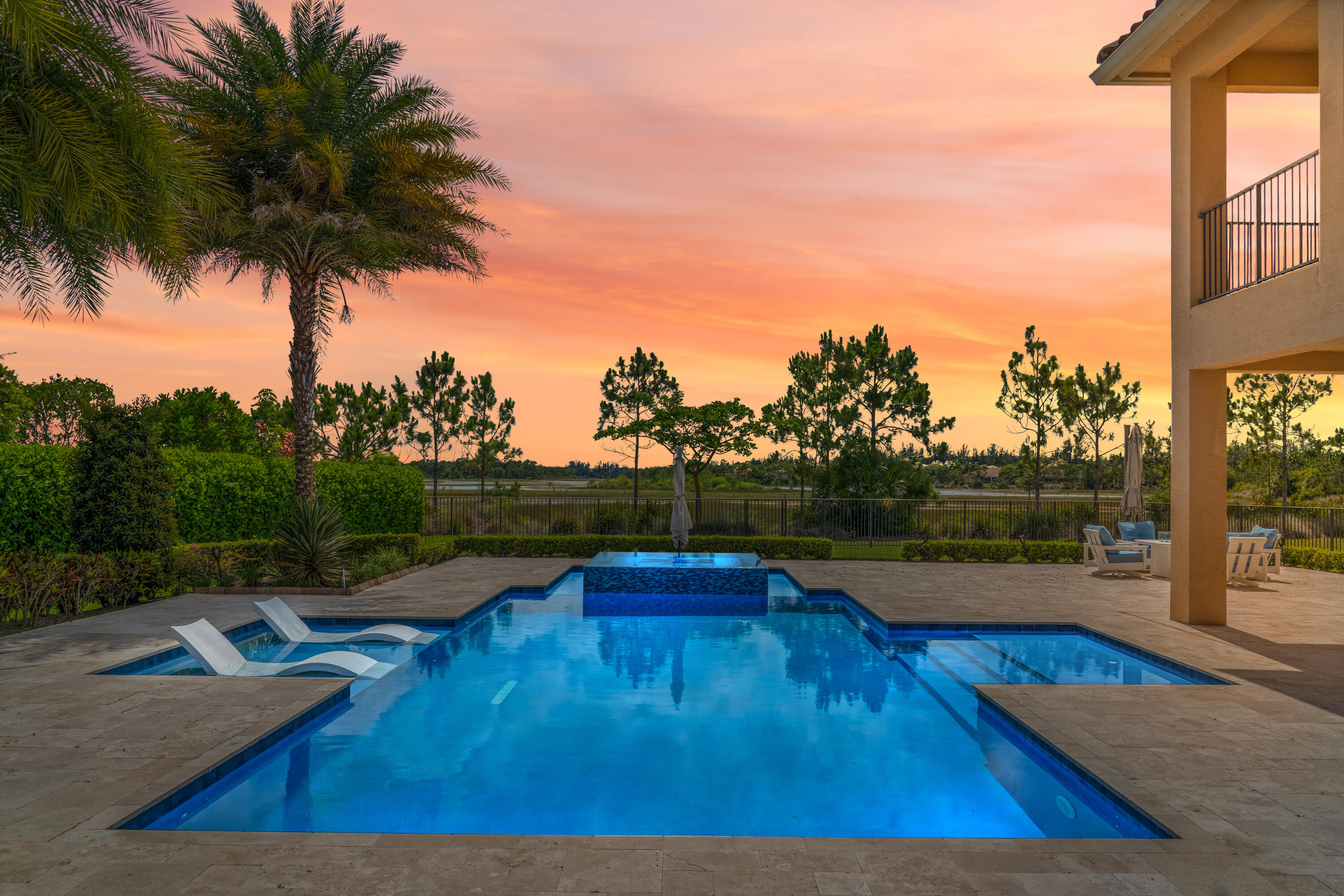 BAYHILL ESTATES - Residential