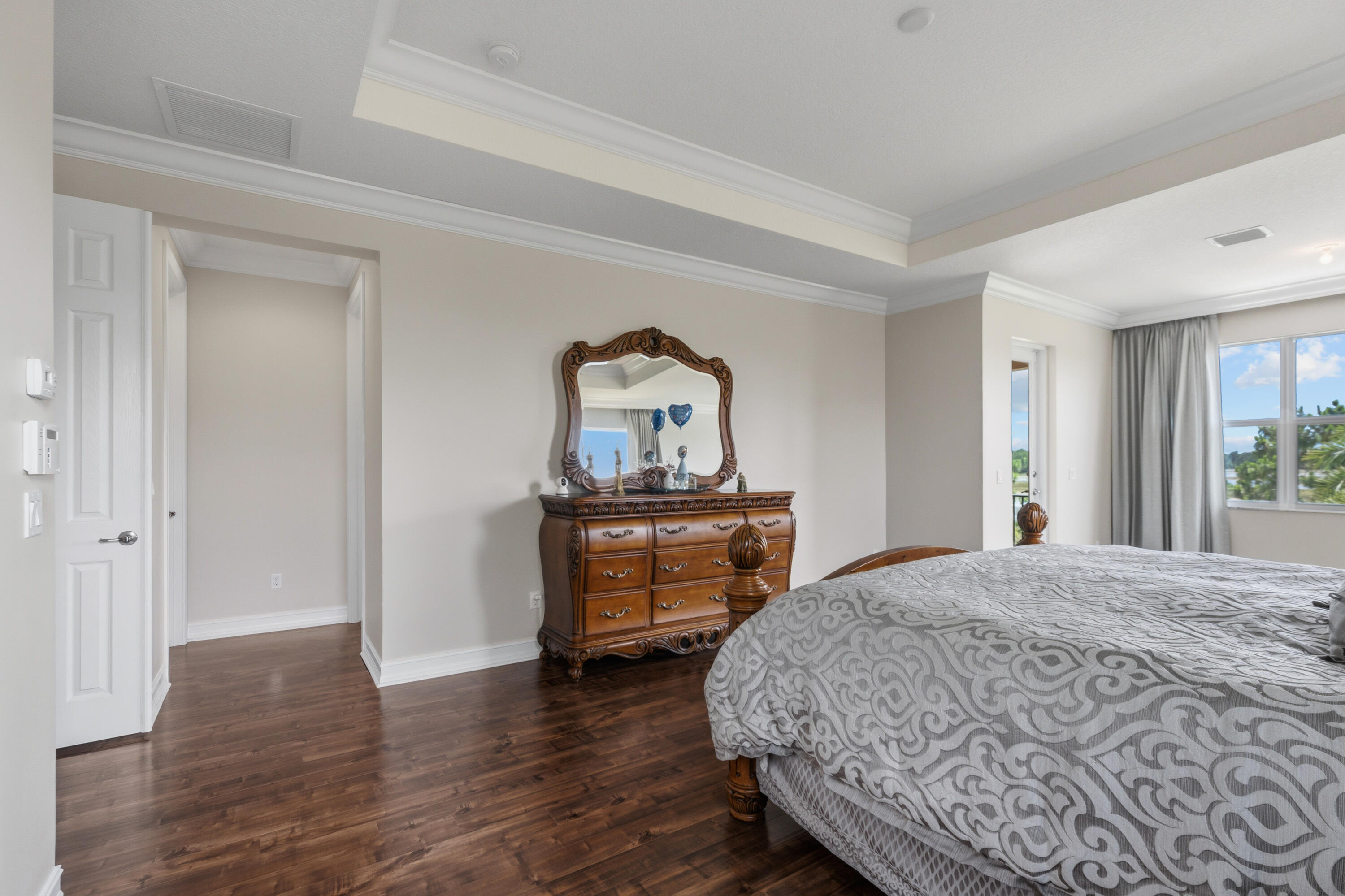 BAYHILL ESTATES - Residential