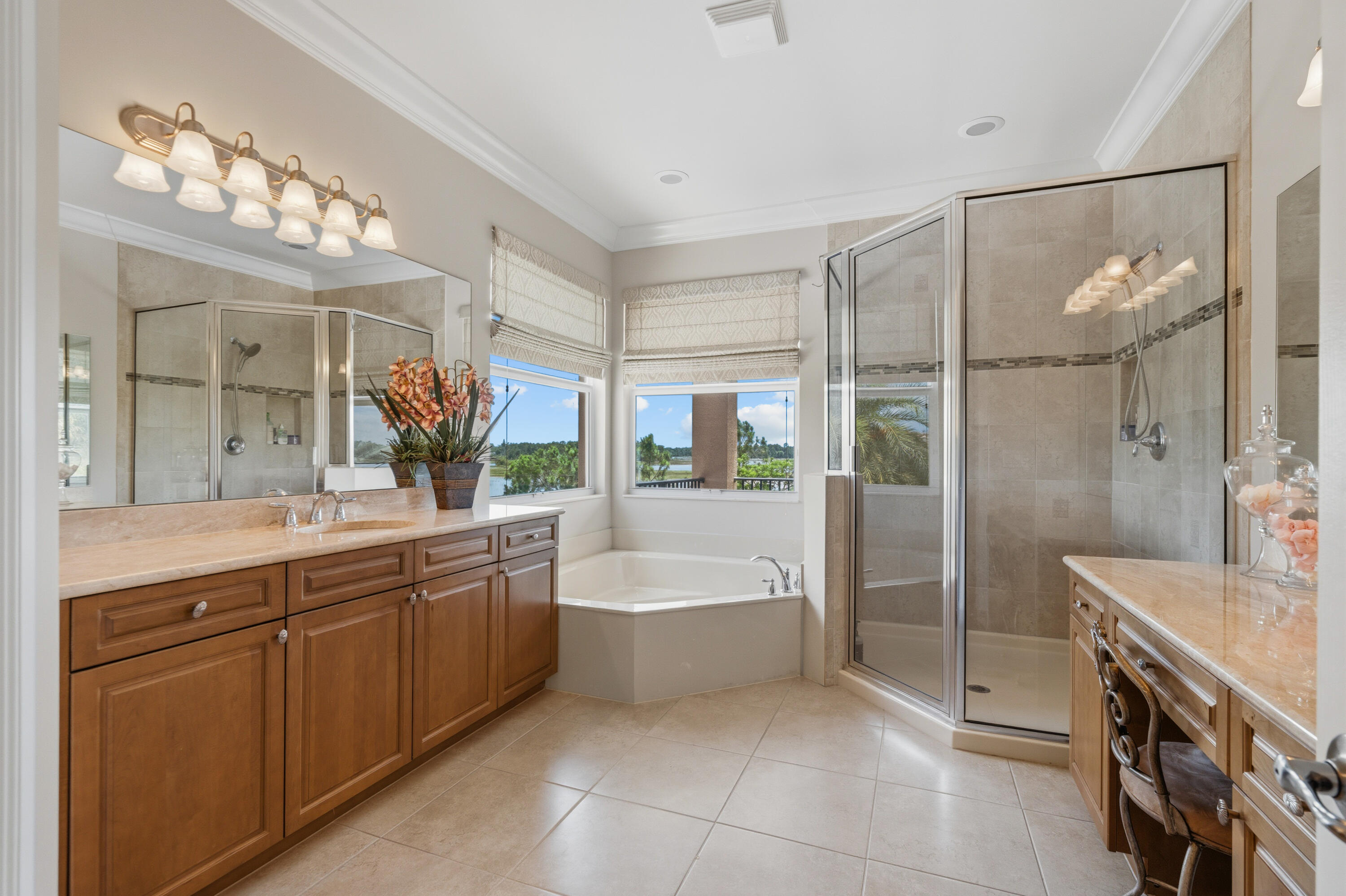 BAYHILL ESTATES - Residential