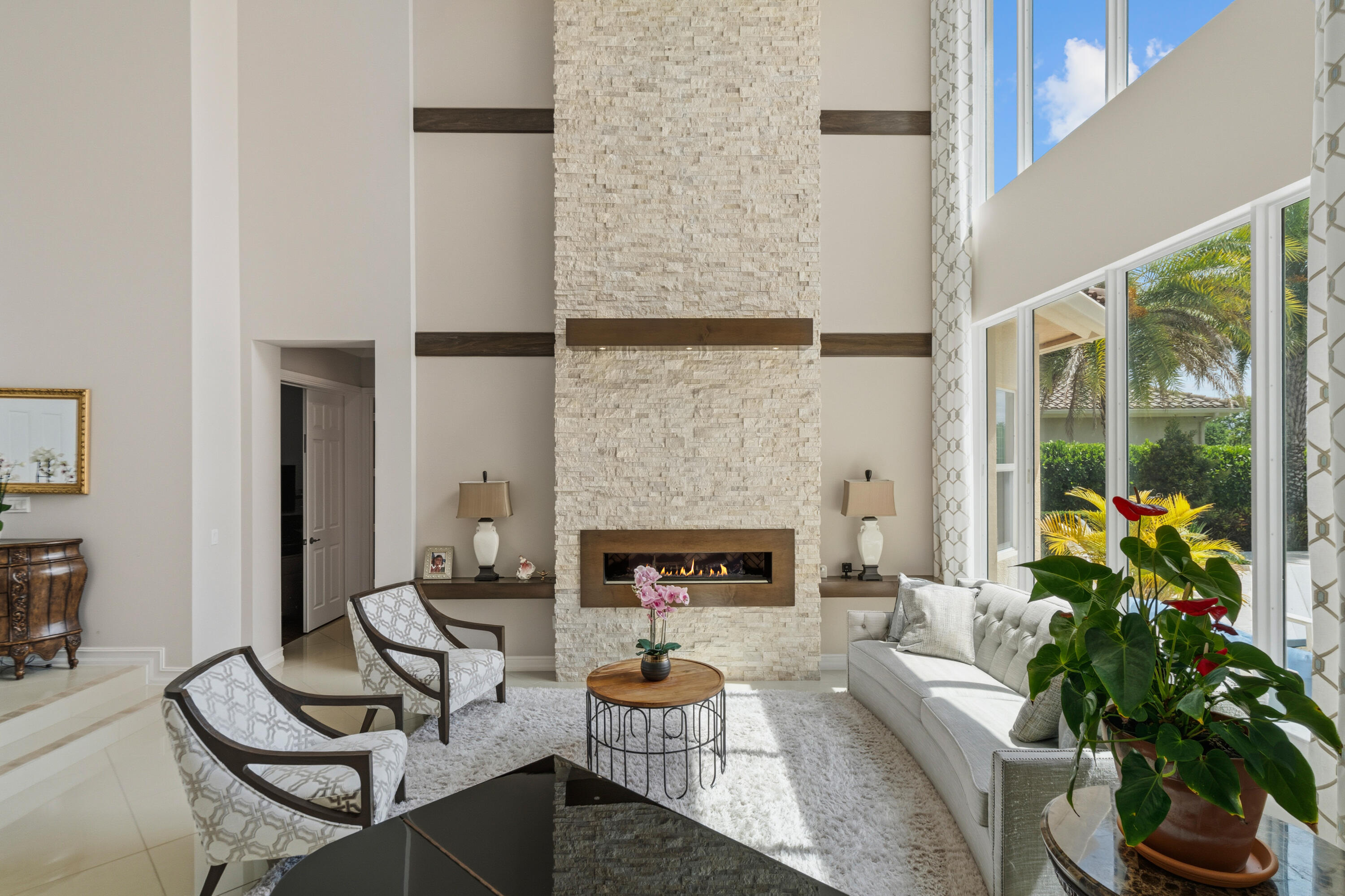 BAYHILL ESTATES - Residential