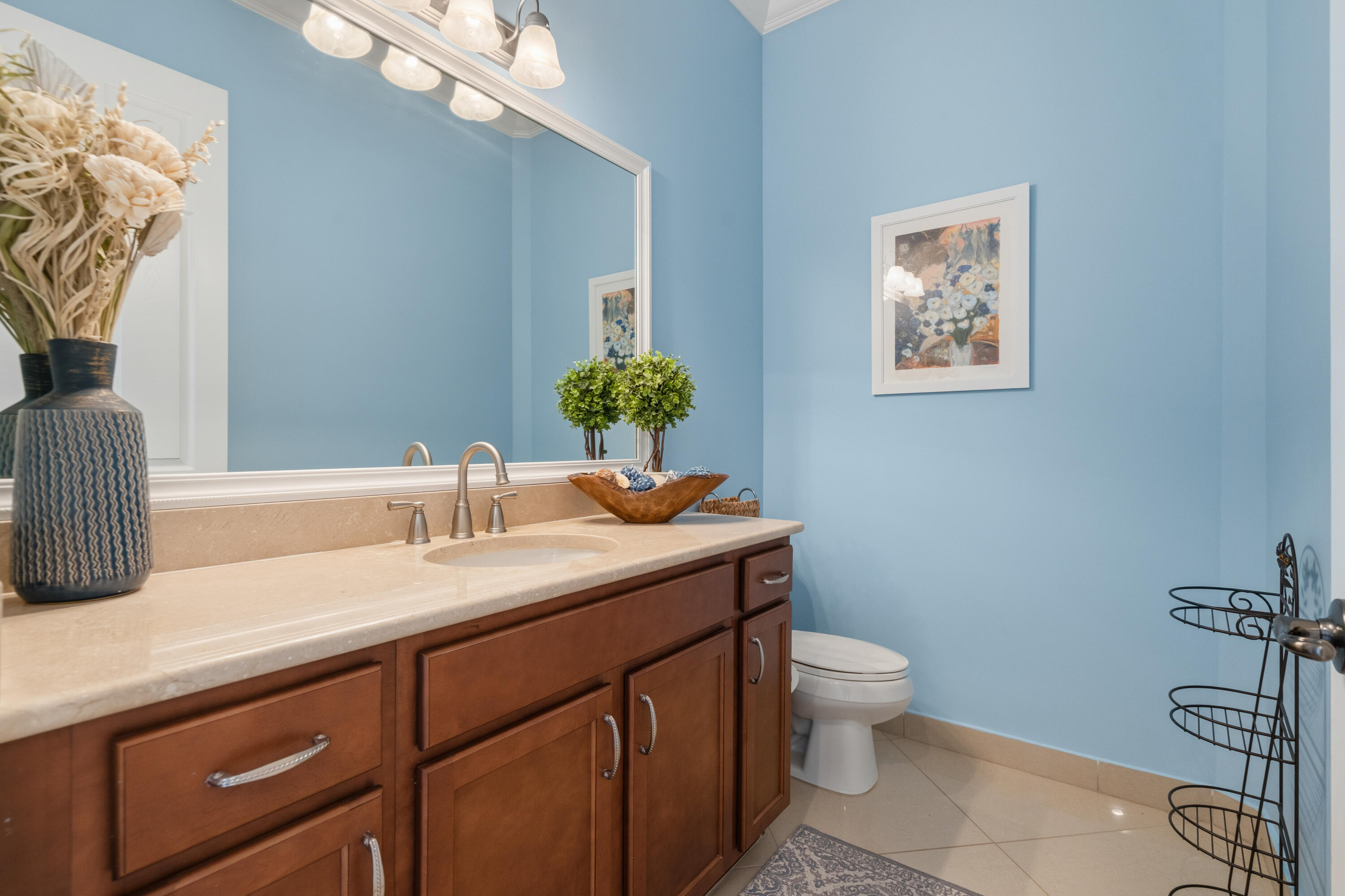 BAYHILL ESTATES - Residential