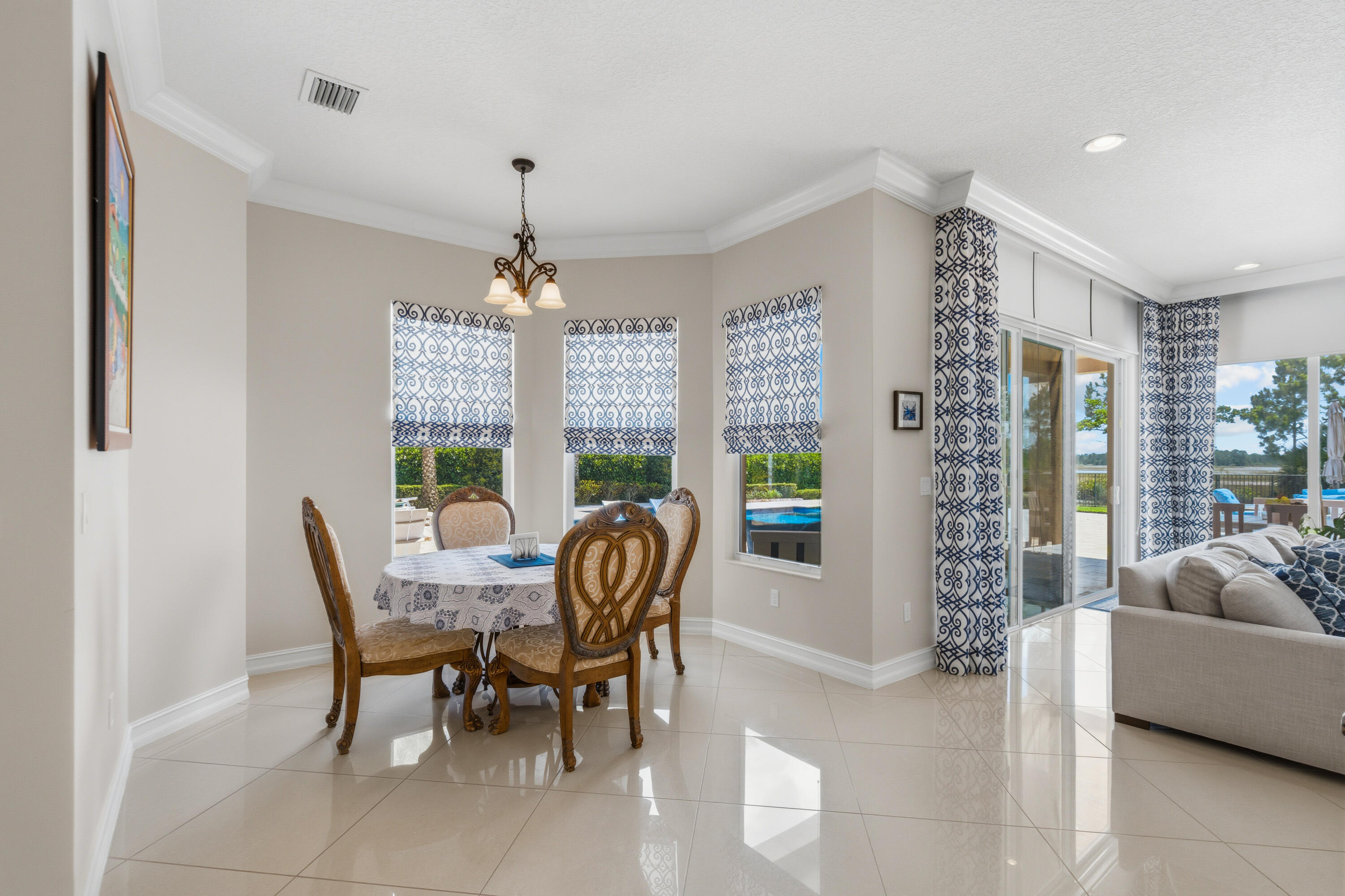 BAYHILL ESTATES - Residential