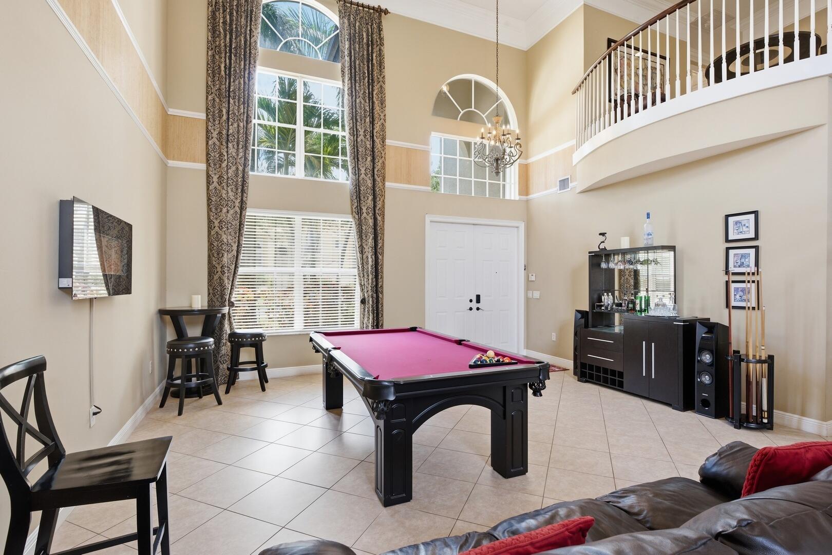 CANYON LAKES - Residential