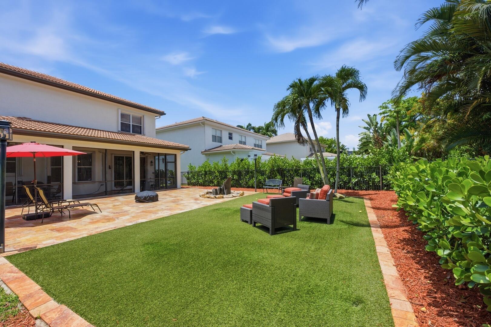 CANYON LAKES - Residential