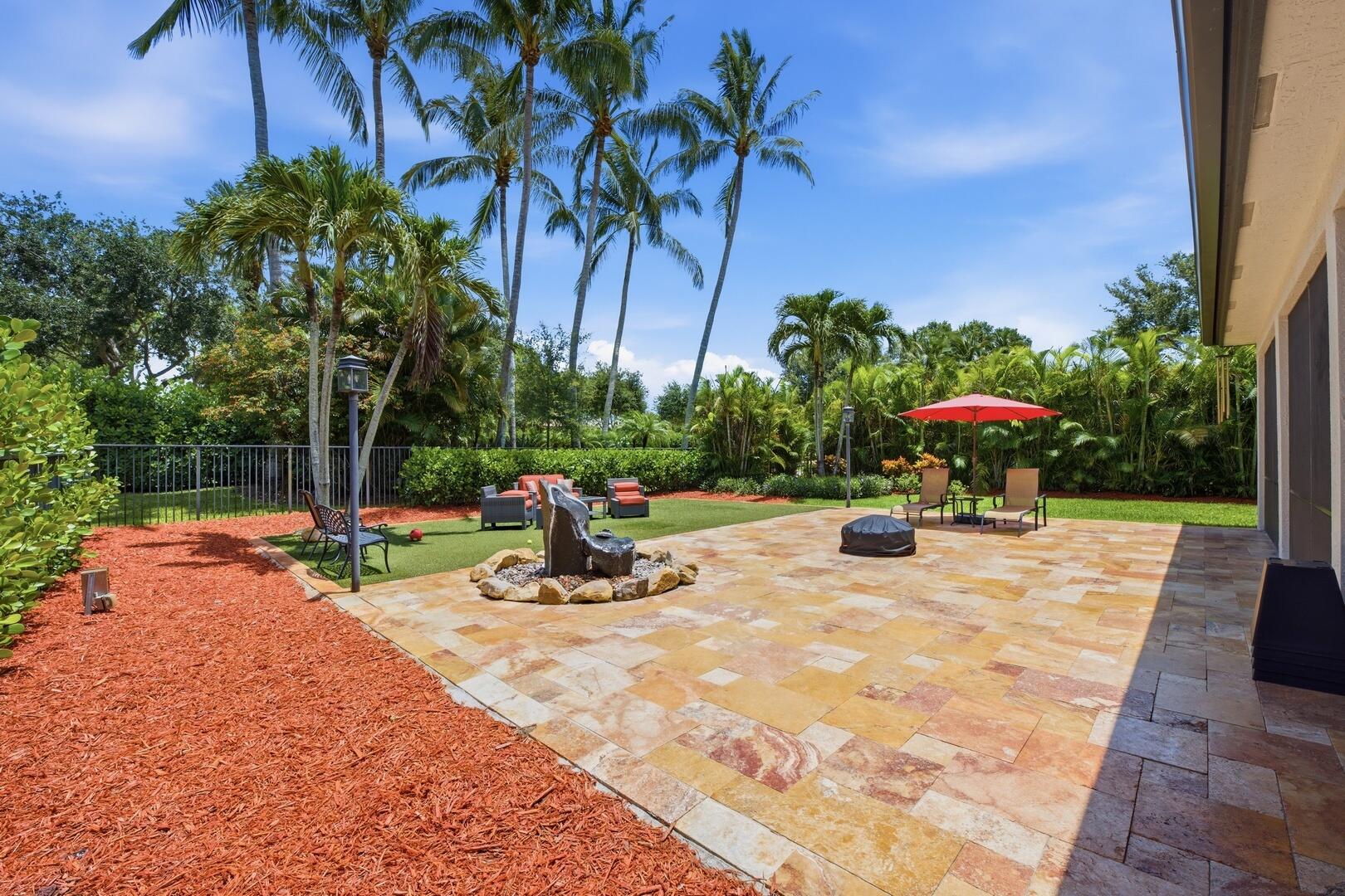 CANYON LAKES - Residential