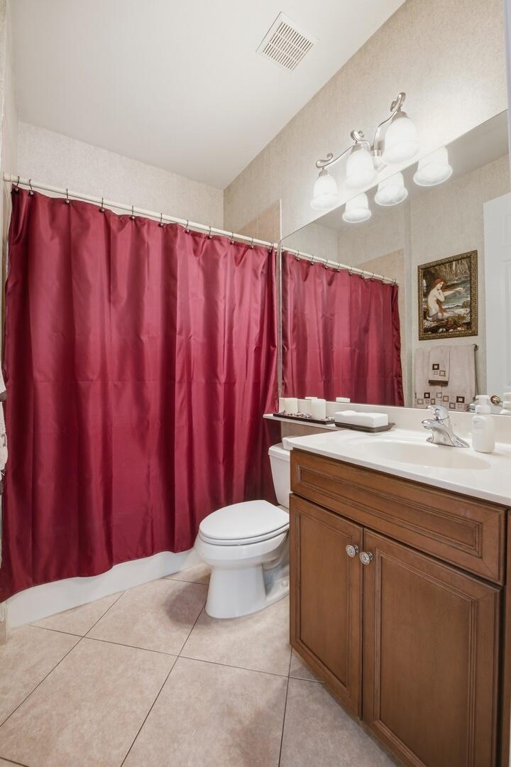 CANYON LAKES - Residential