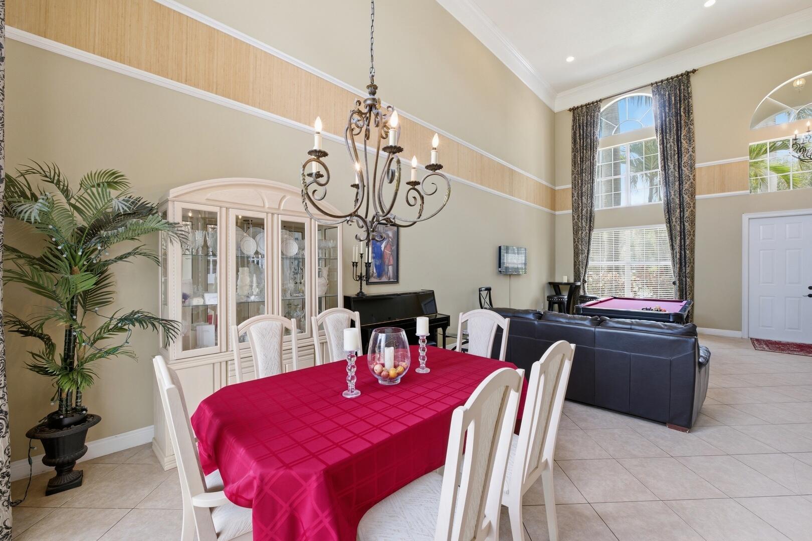 CANYON LAKES - Residential
