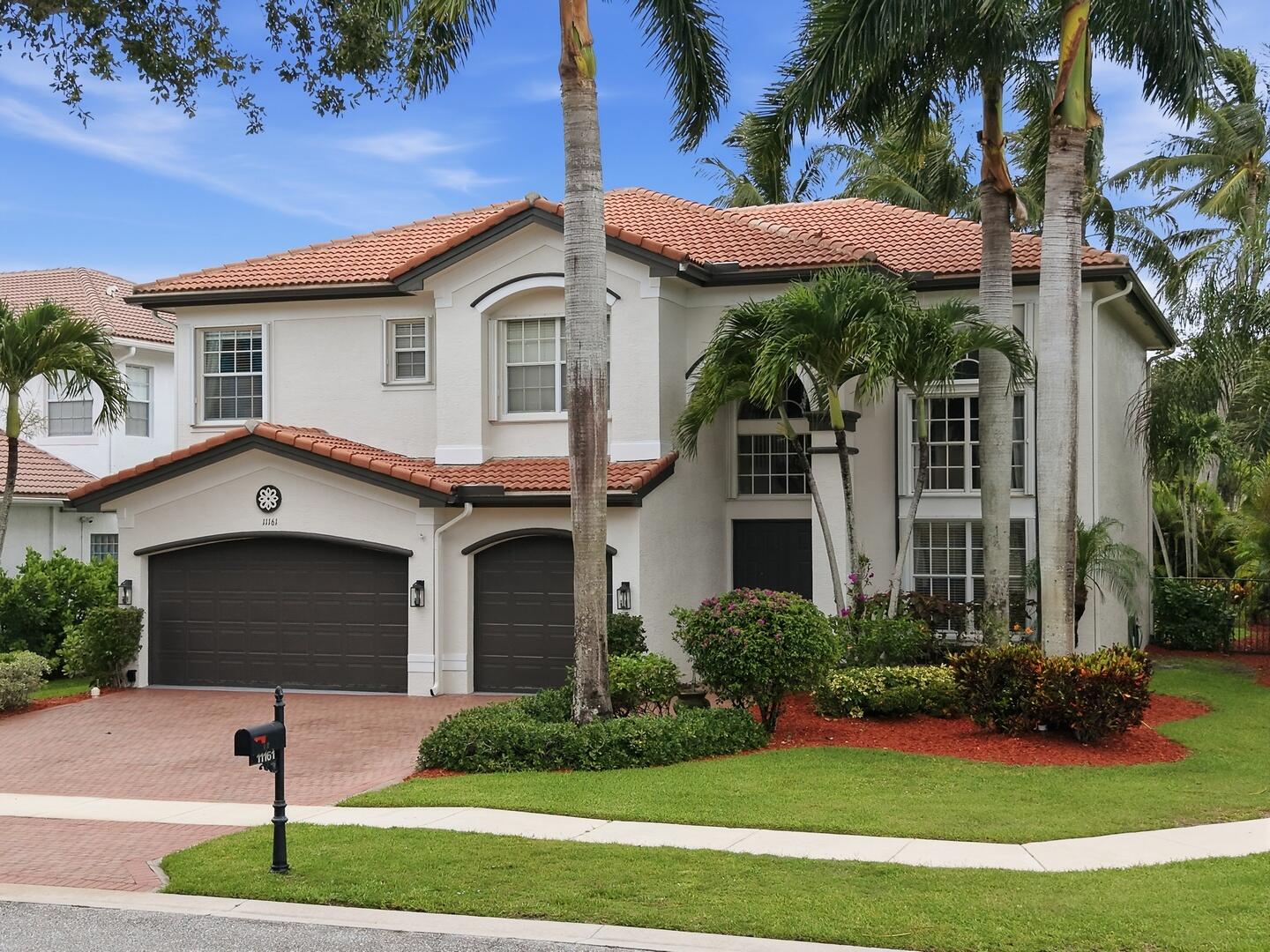 CANYON LAKES - Residential