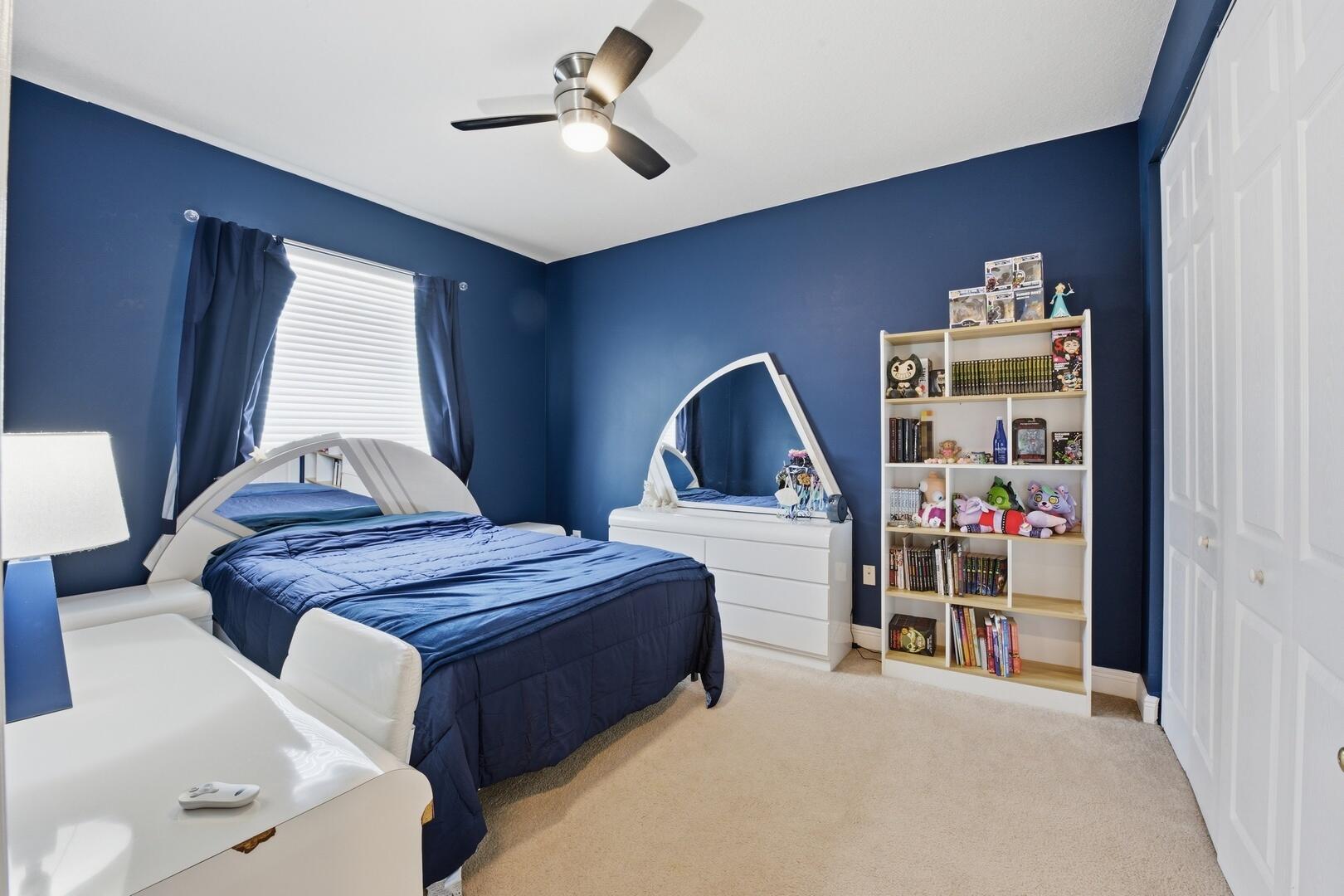 CANYON LAKES - Residential