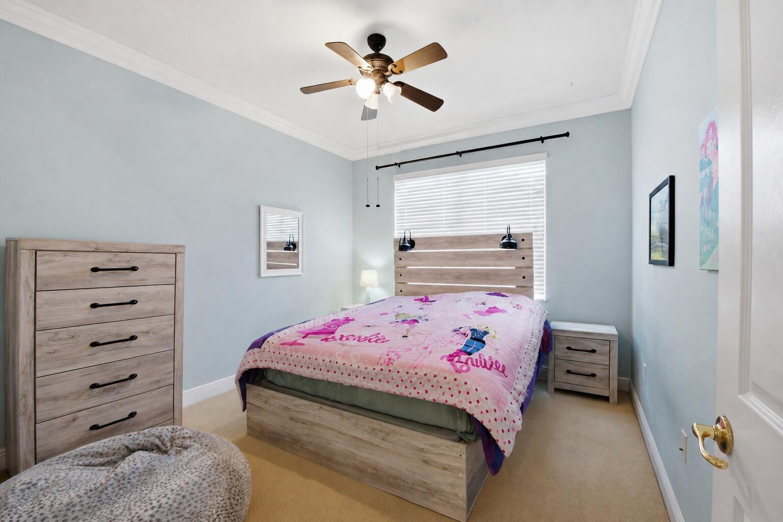 CANYON LAKES - Residential