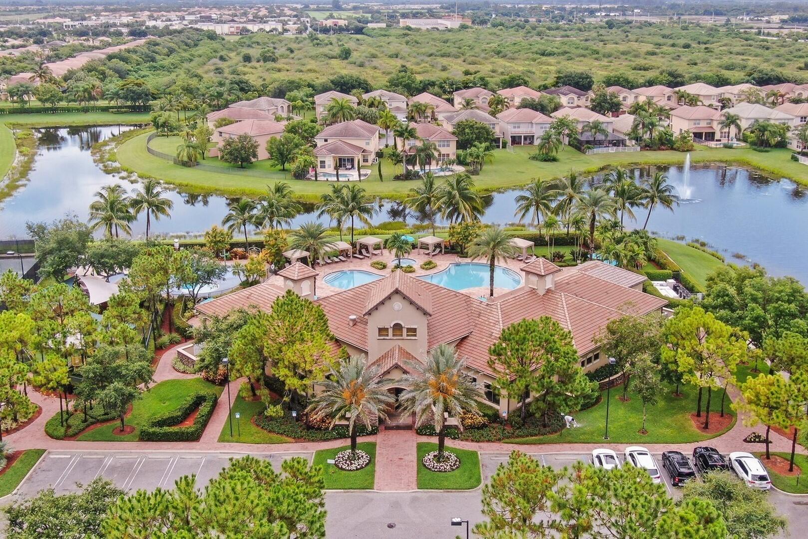 CANYON LAKES - Residential