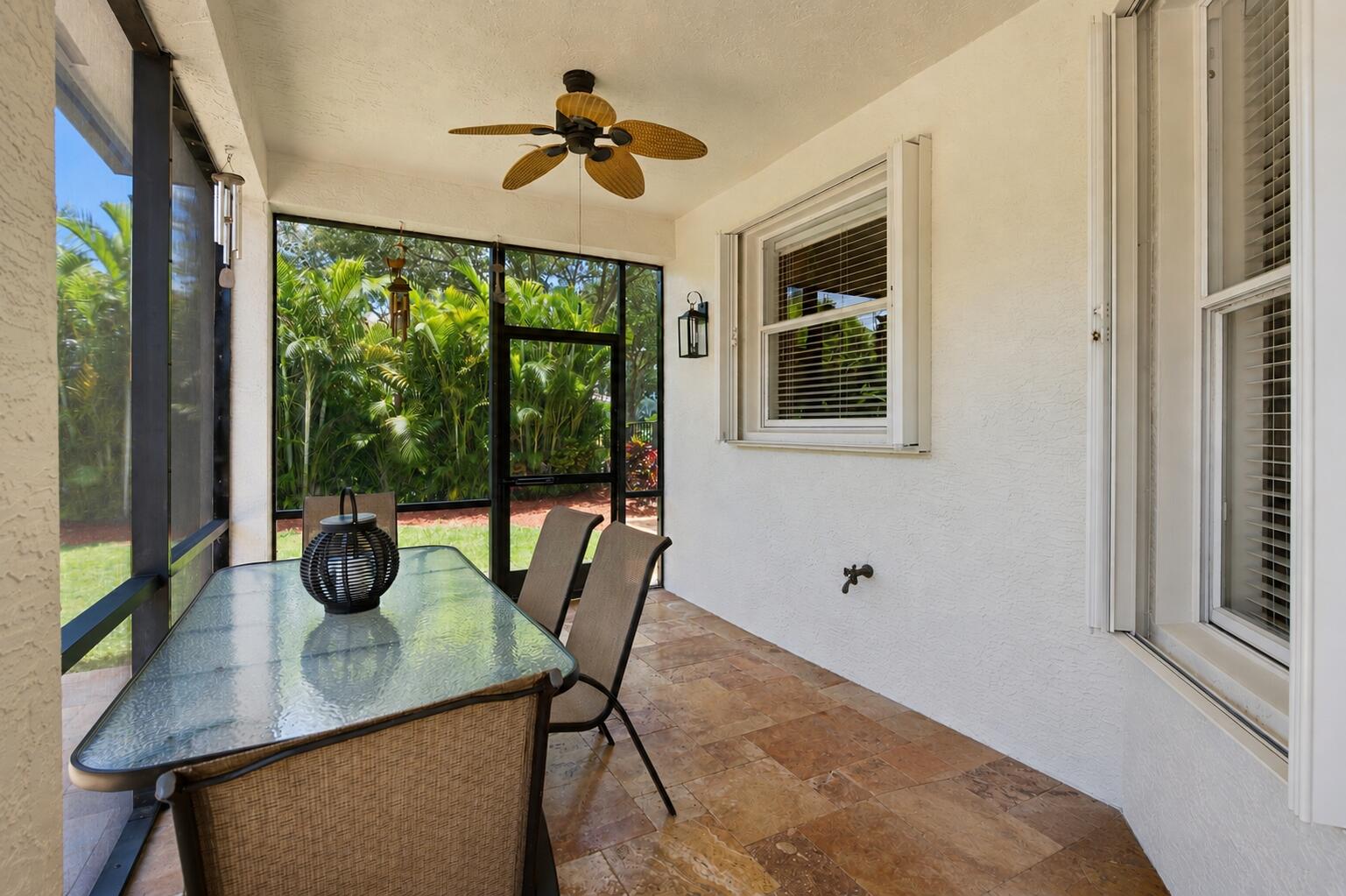 CANYON LAKES - Residential