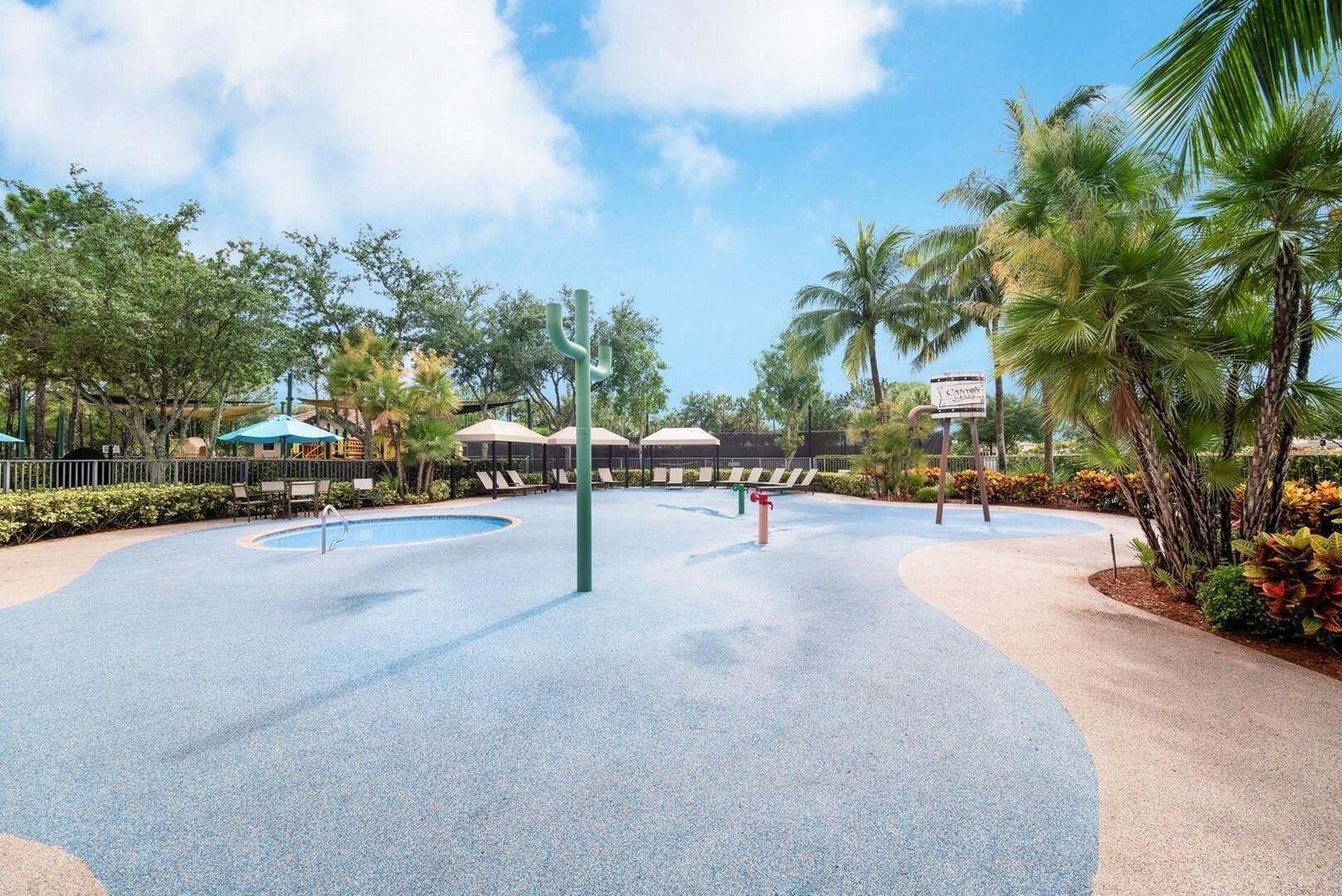 CANYON LAKES - Residential