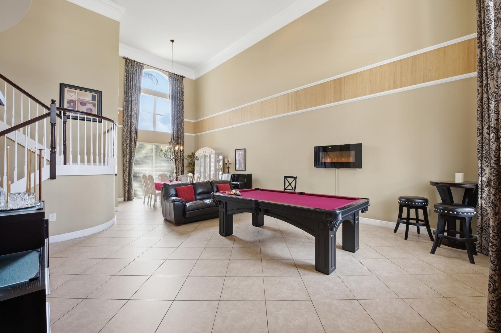 CANYON LAKES - Residential