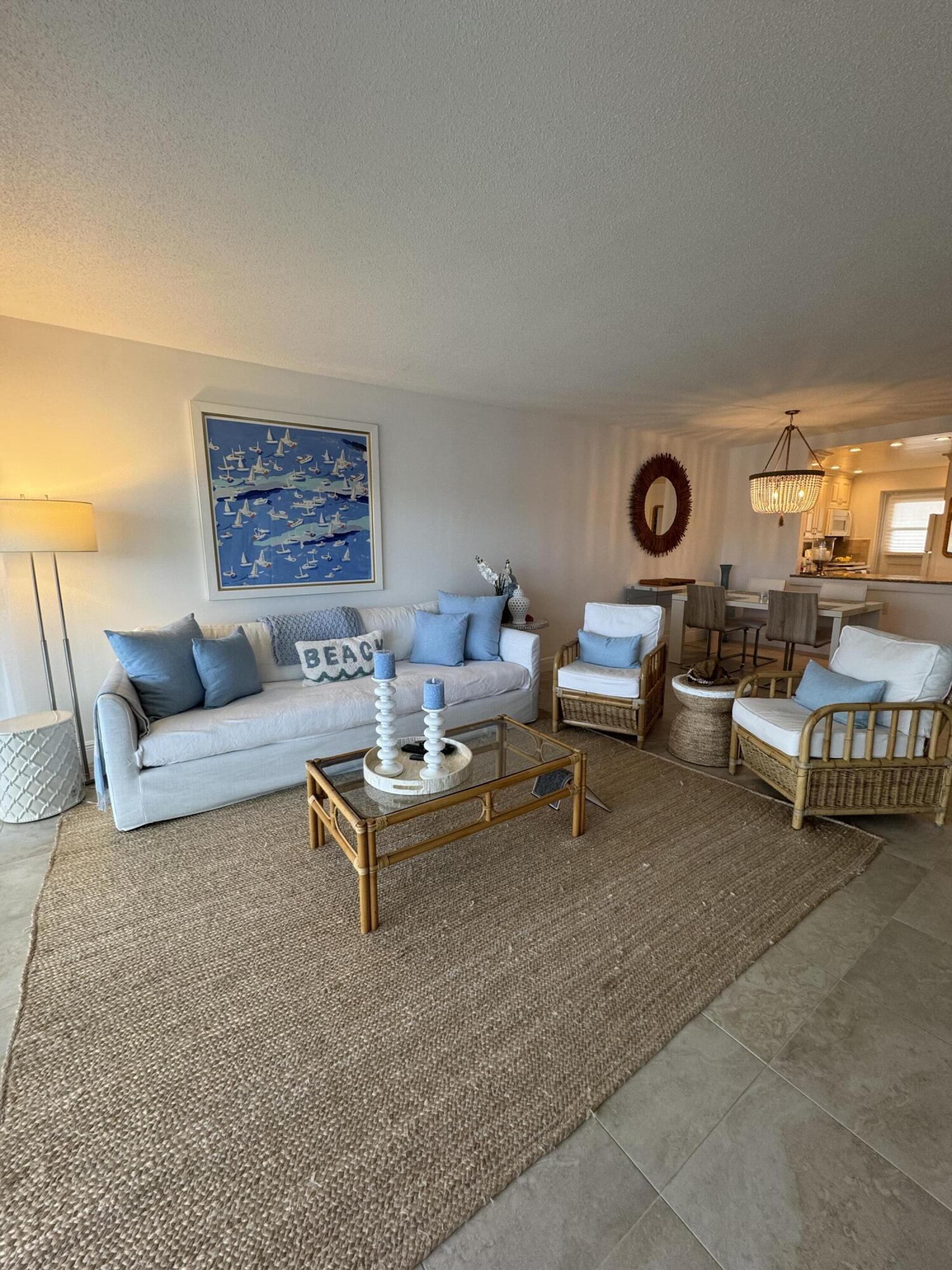 RIVER HOUSE TOWERS CONDO - Residential Lease