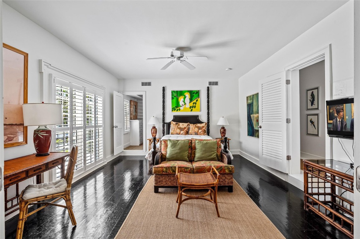 Las Olas Isles - Residential