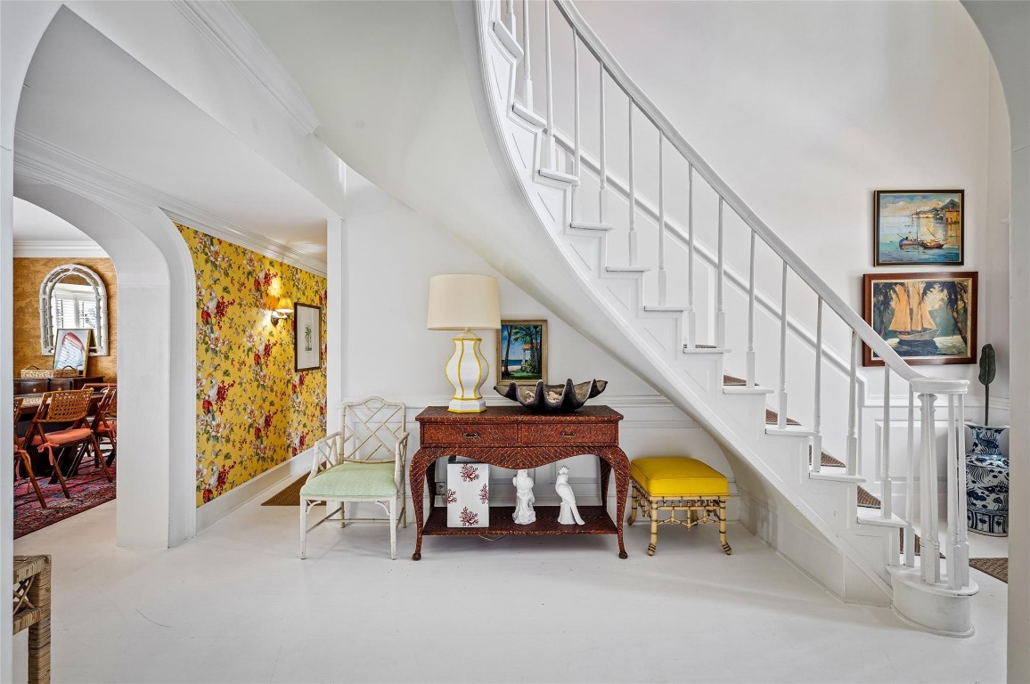 Las Olas Isles - Residential