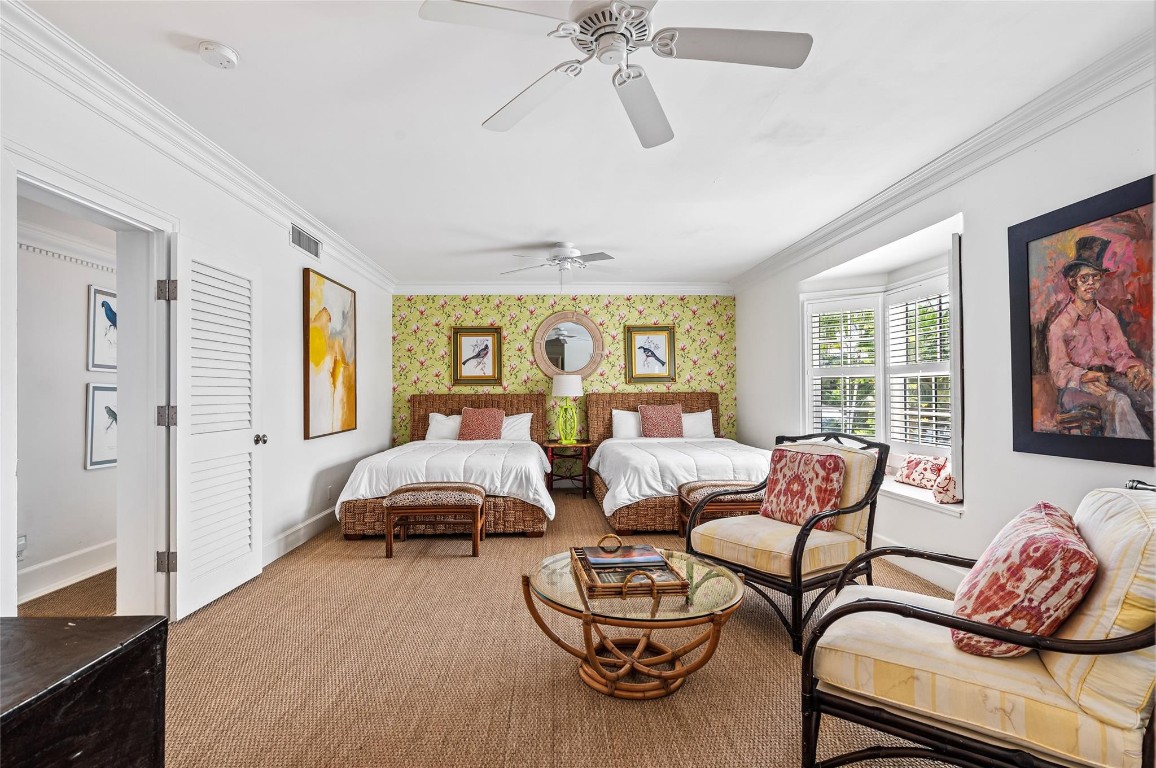 Las Olas Isles - Residential
