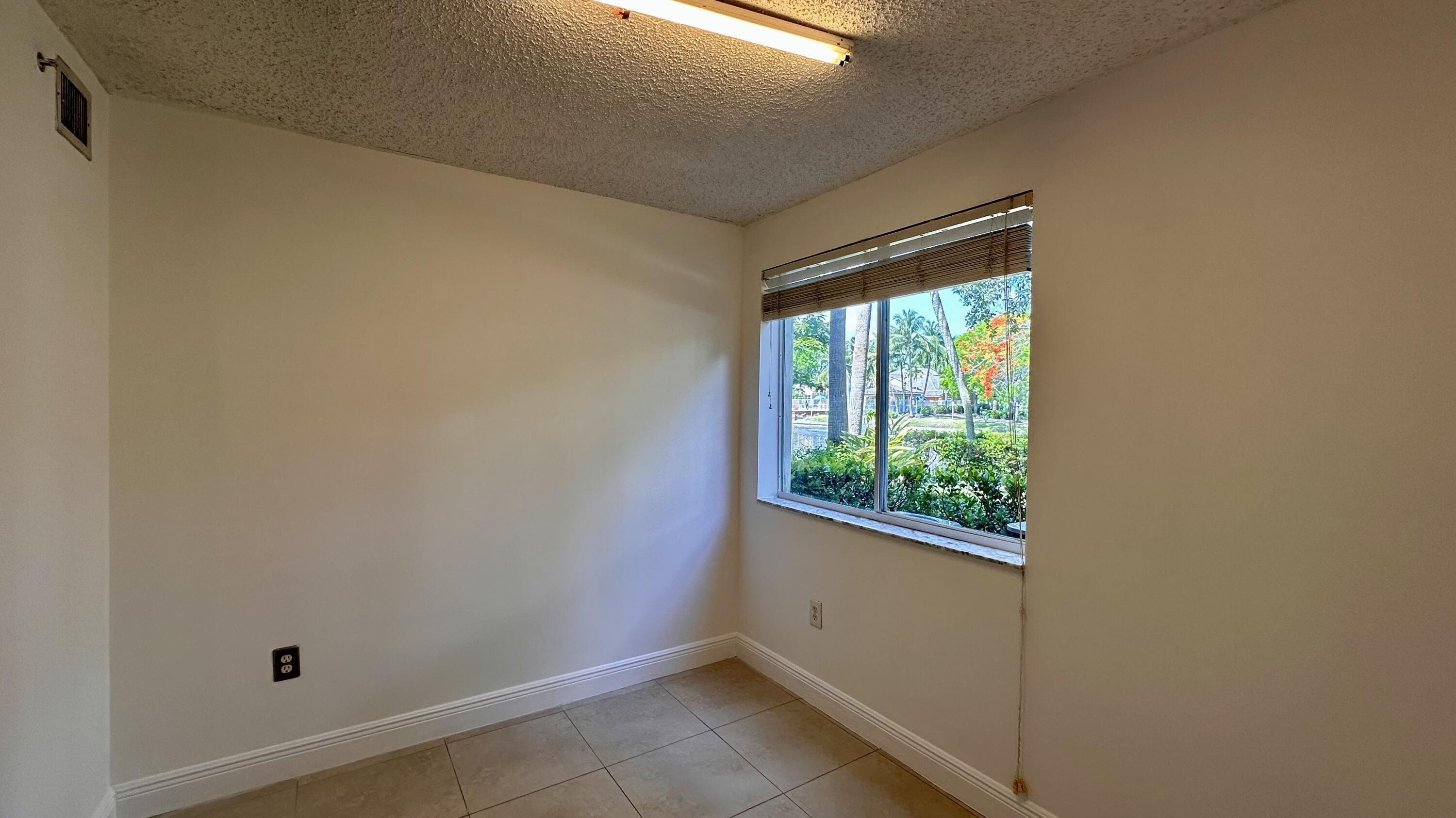 RIVIERA PALMS CONDO - Residential Lease