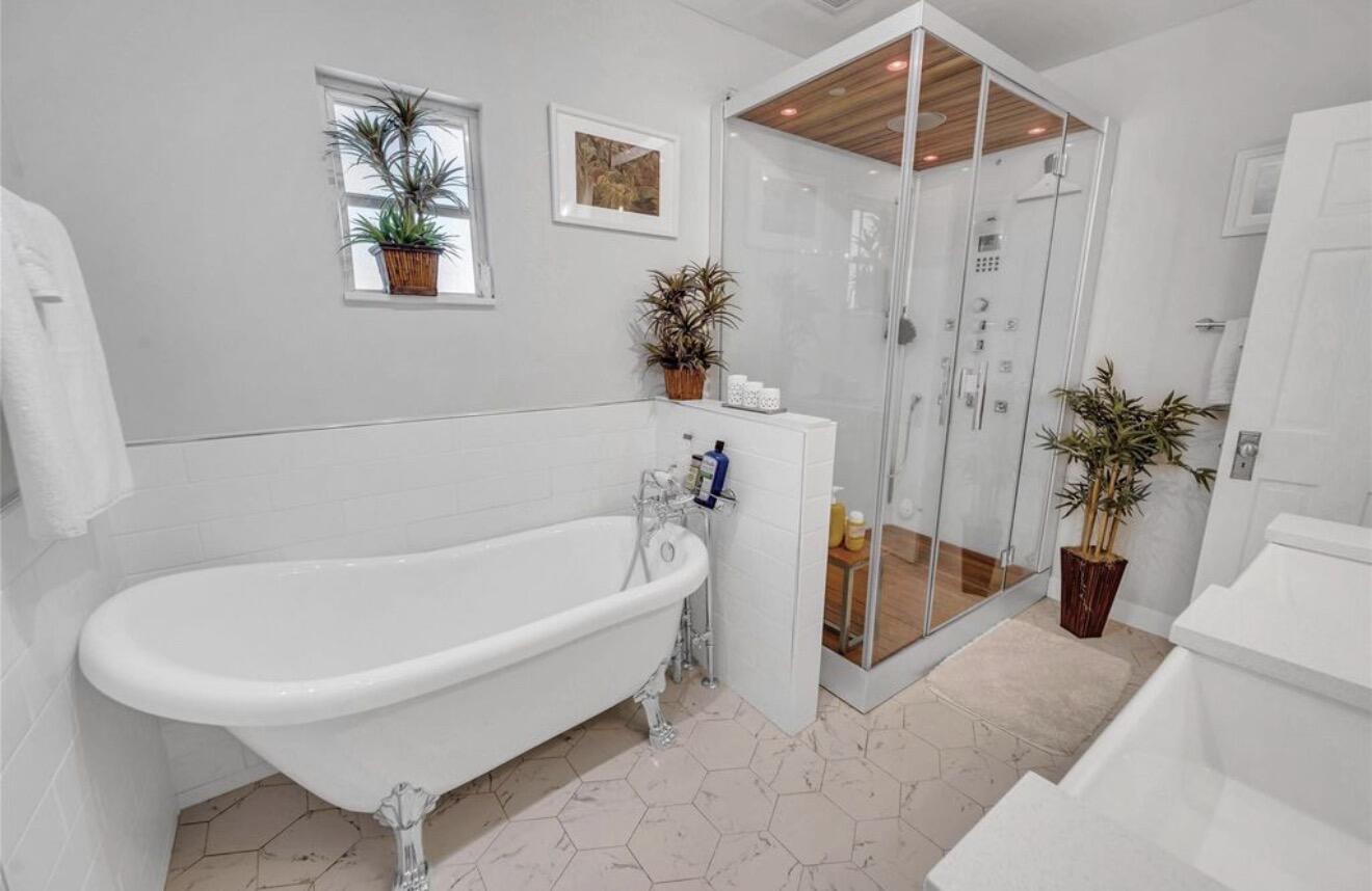 CROISSANT PARK RIVER SEC - Residential Lease