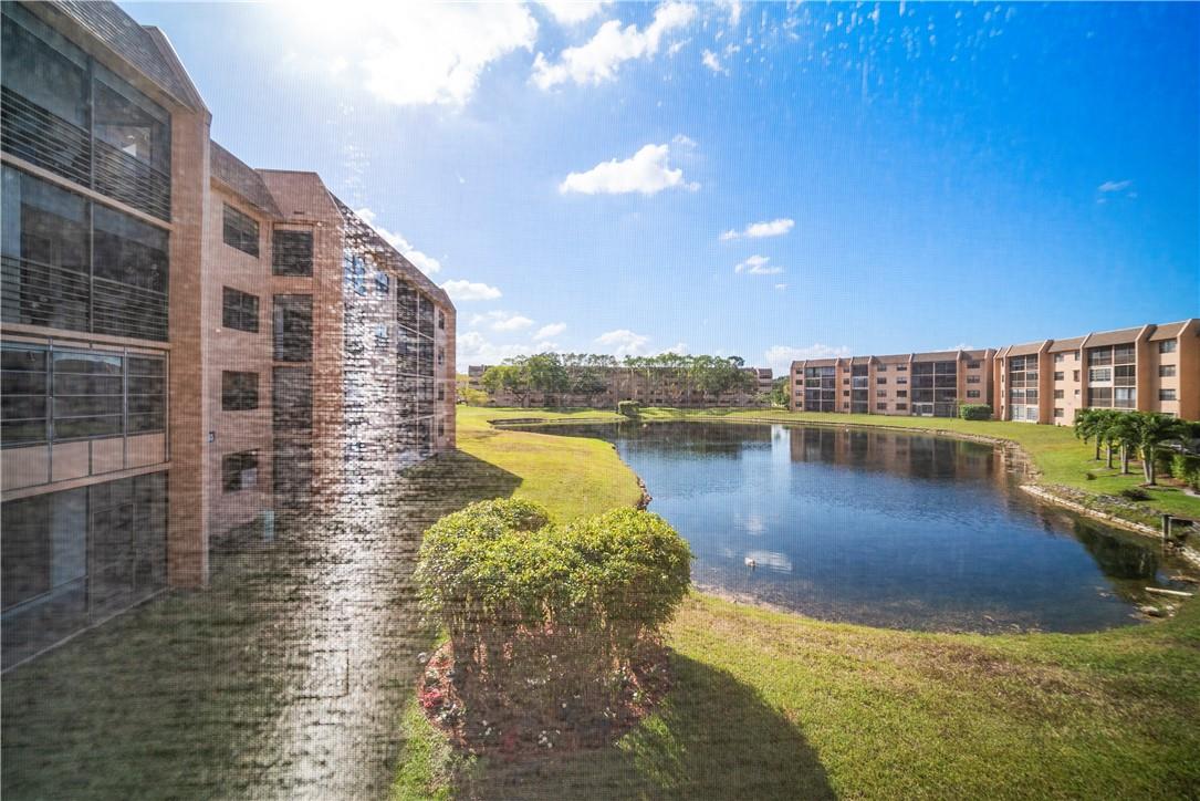 Sunrise Lakes Phase 4 - Residential