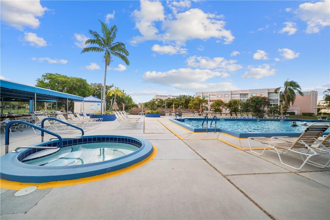 Sunrise Lakes Phase 4 - Residential